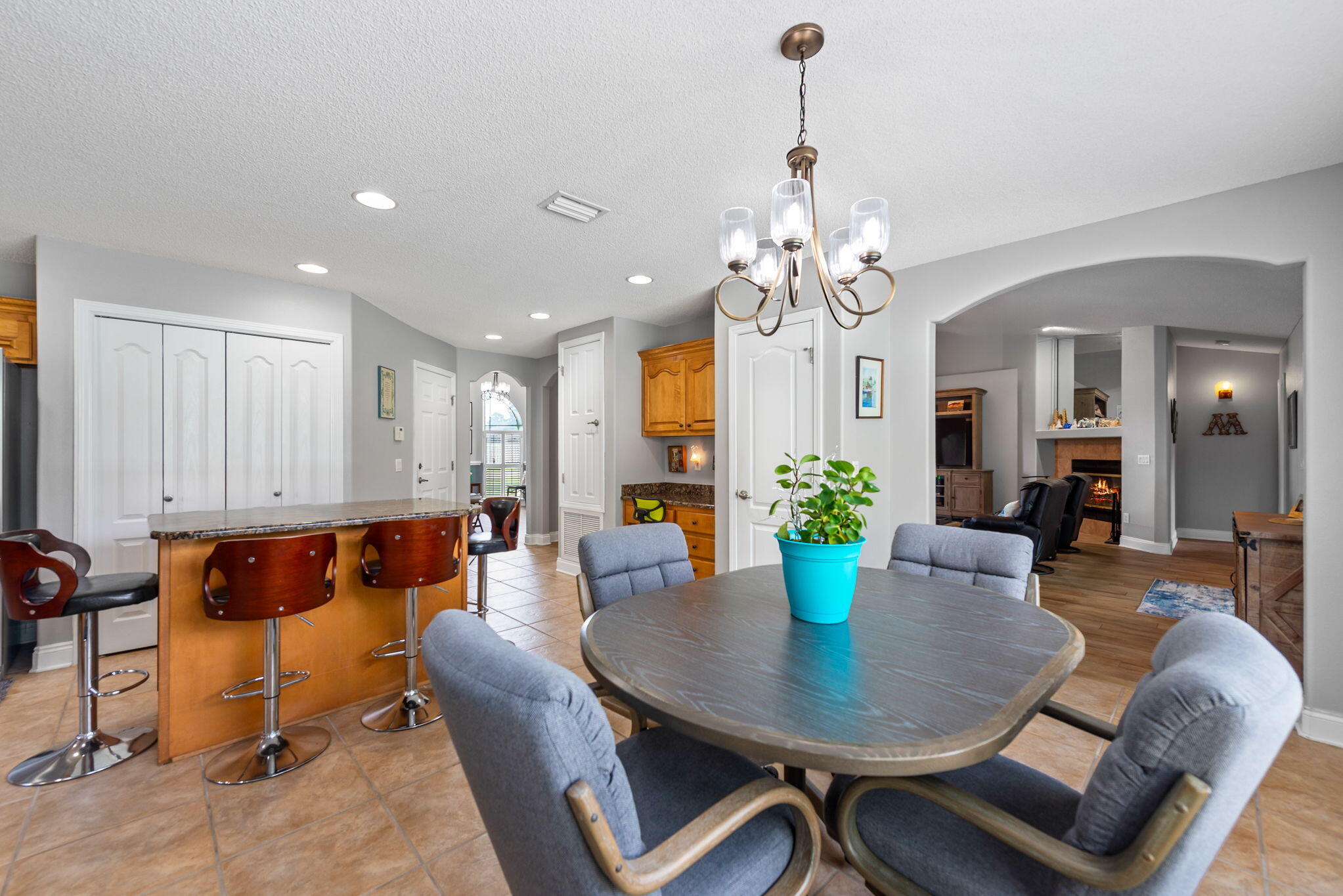 WOODLAWN HEIGHTS - Residential