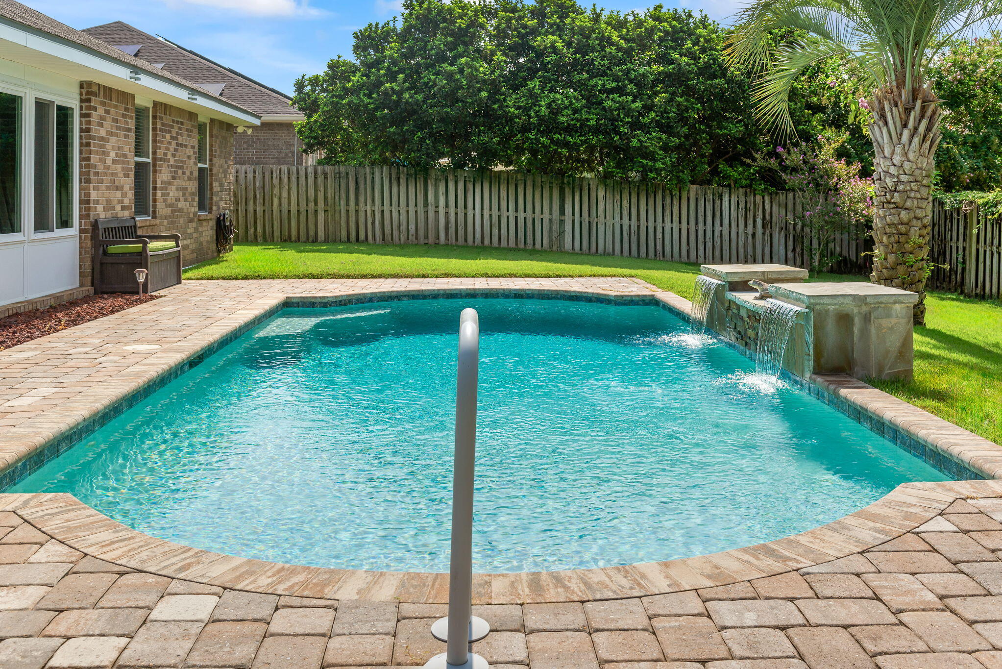 WOODLAWN HEIGHTS - Residential