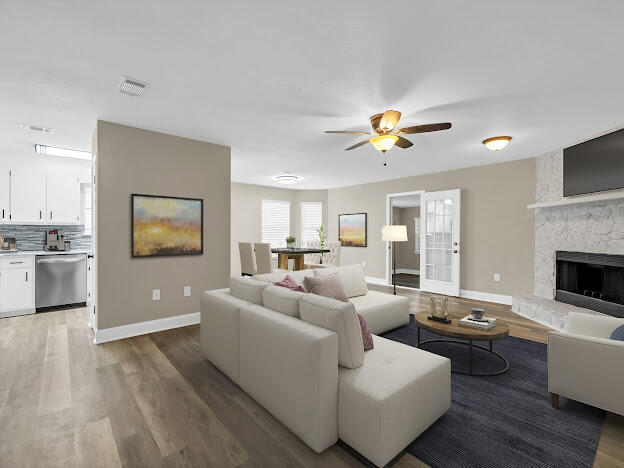 NAVARRE S/D 2ND ADDN - Residential