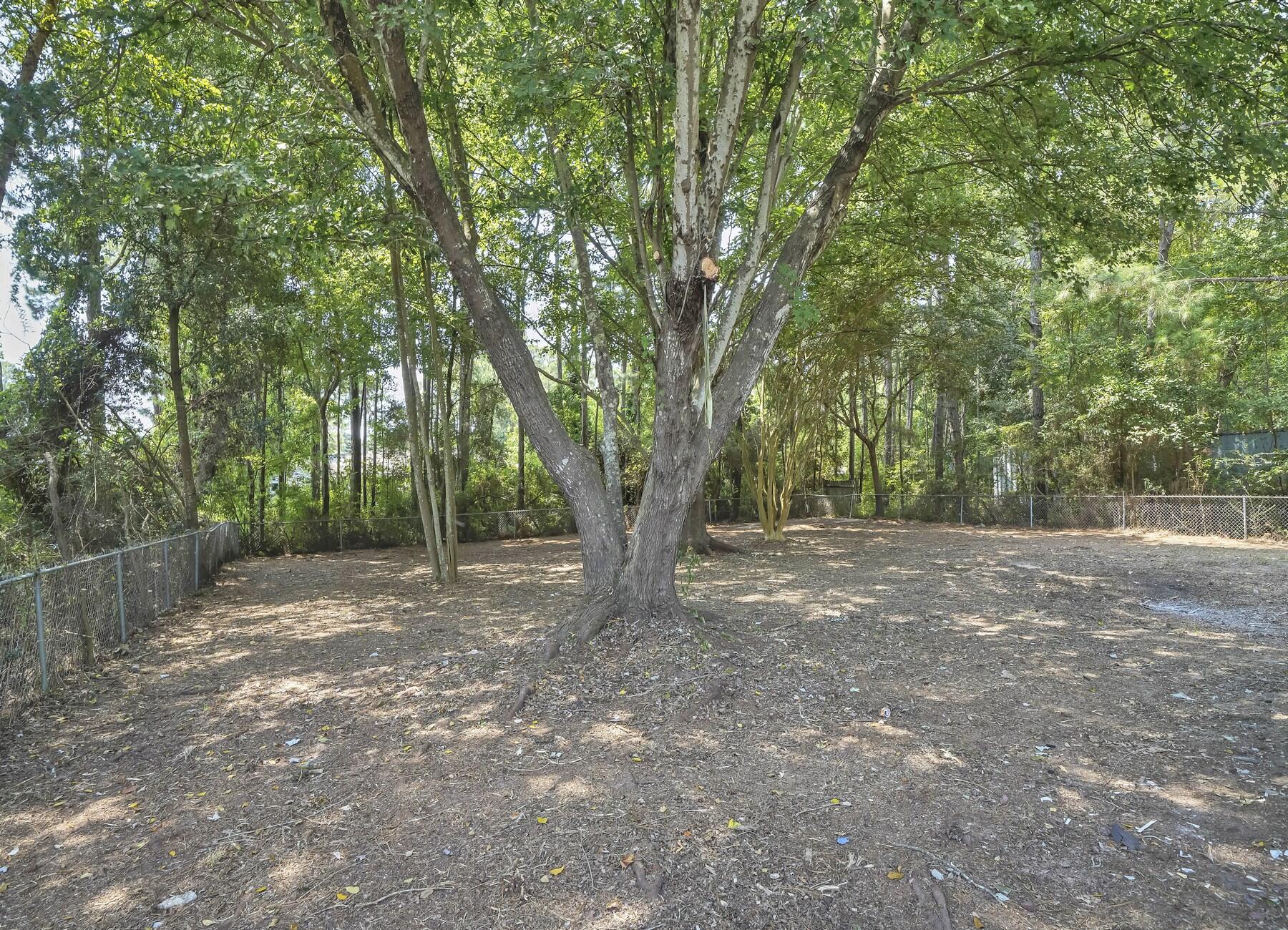 NAVARRE S/D 2ND ADDN - Residential