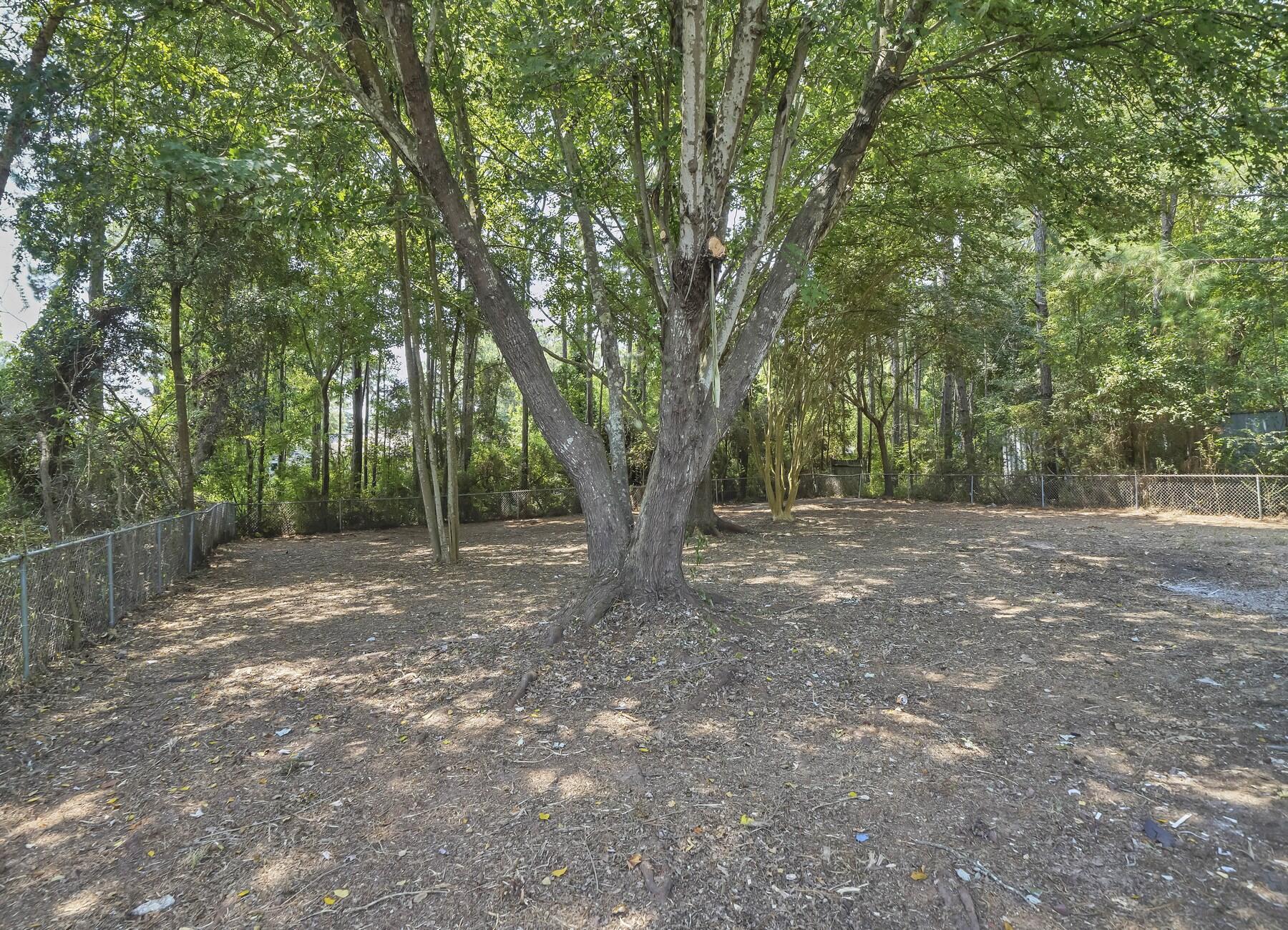 NAVARRE S/D 2ND ADDN - Residential