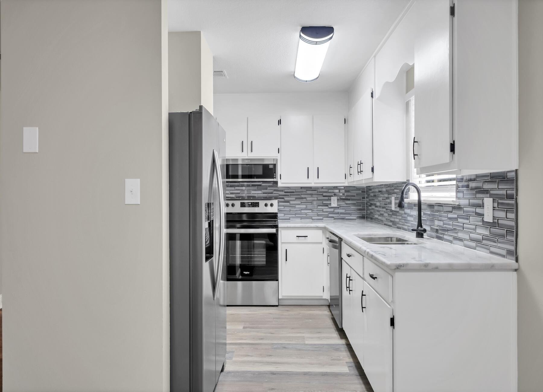 NAVARRE S/D 2ND ADDN - Residential