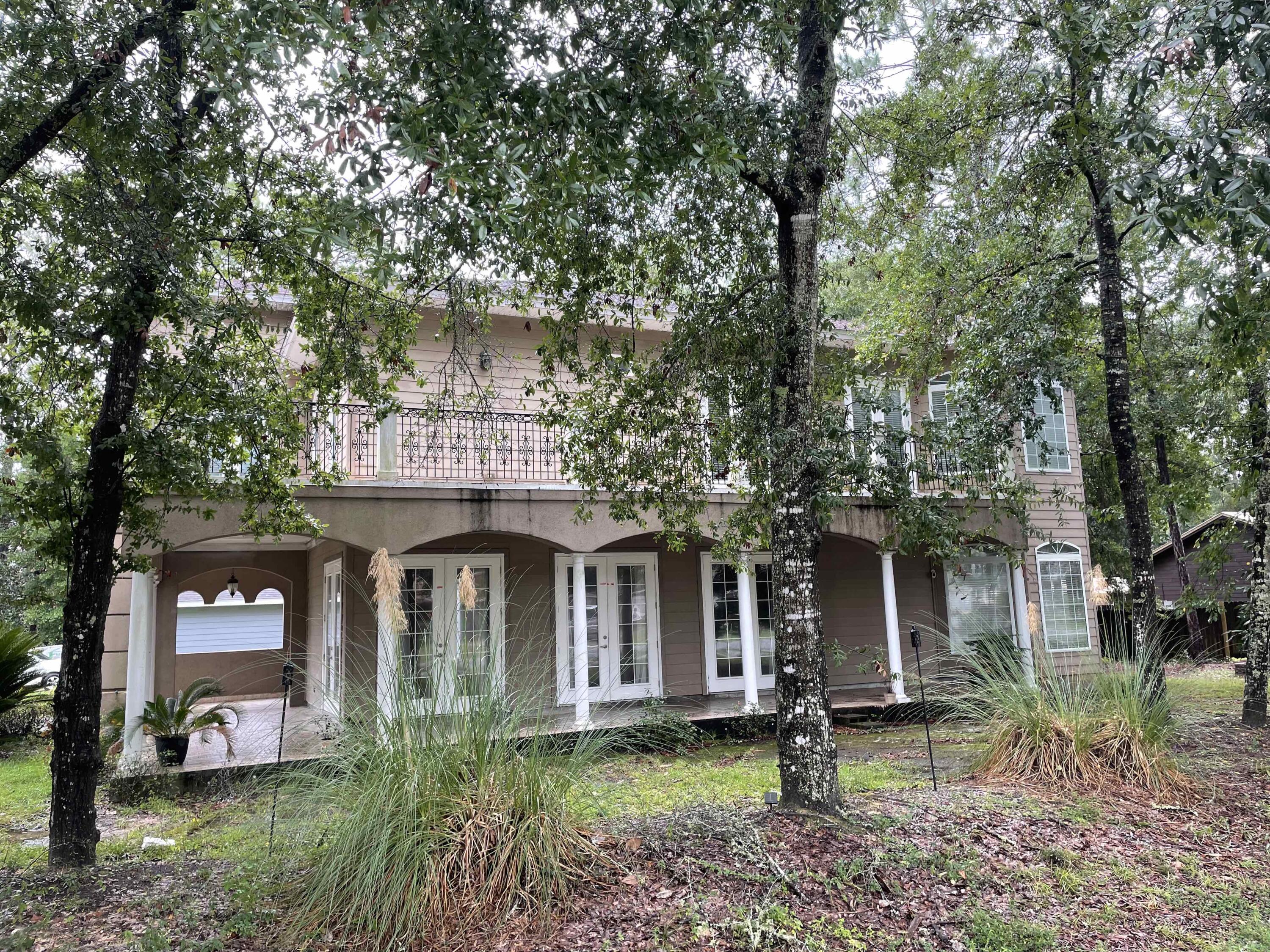 BAHIA VISTA - Residential