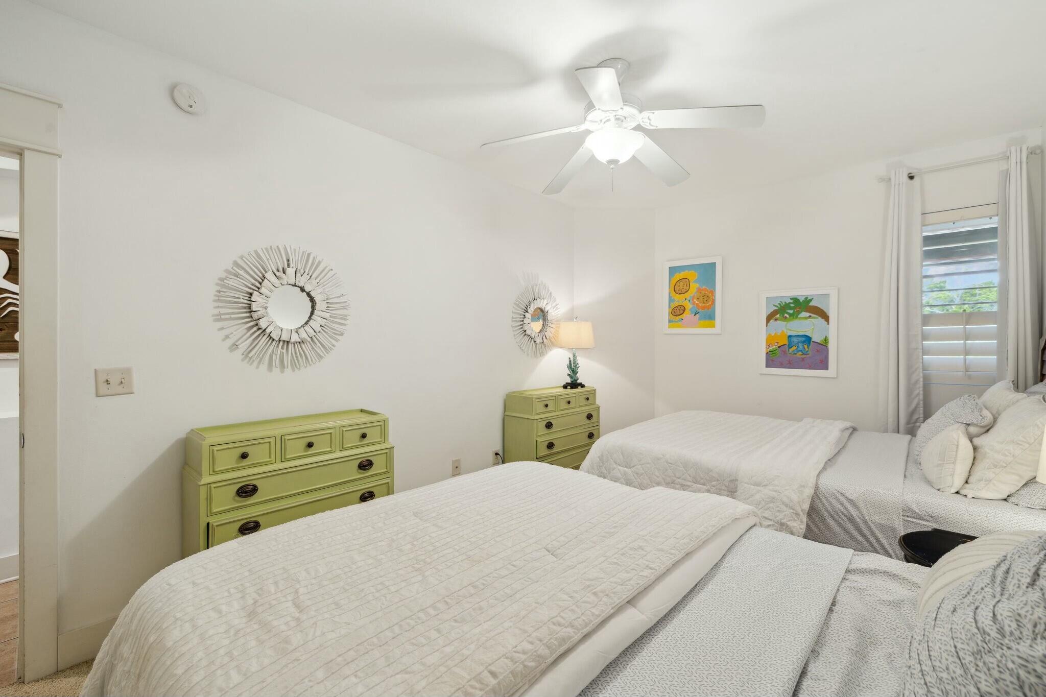 SEA VIEW VILLAS - Residential