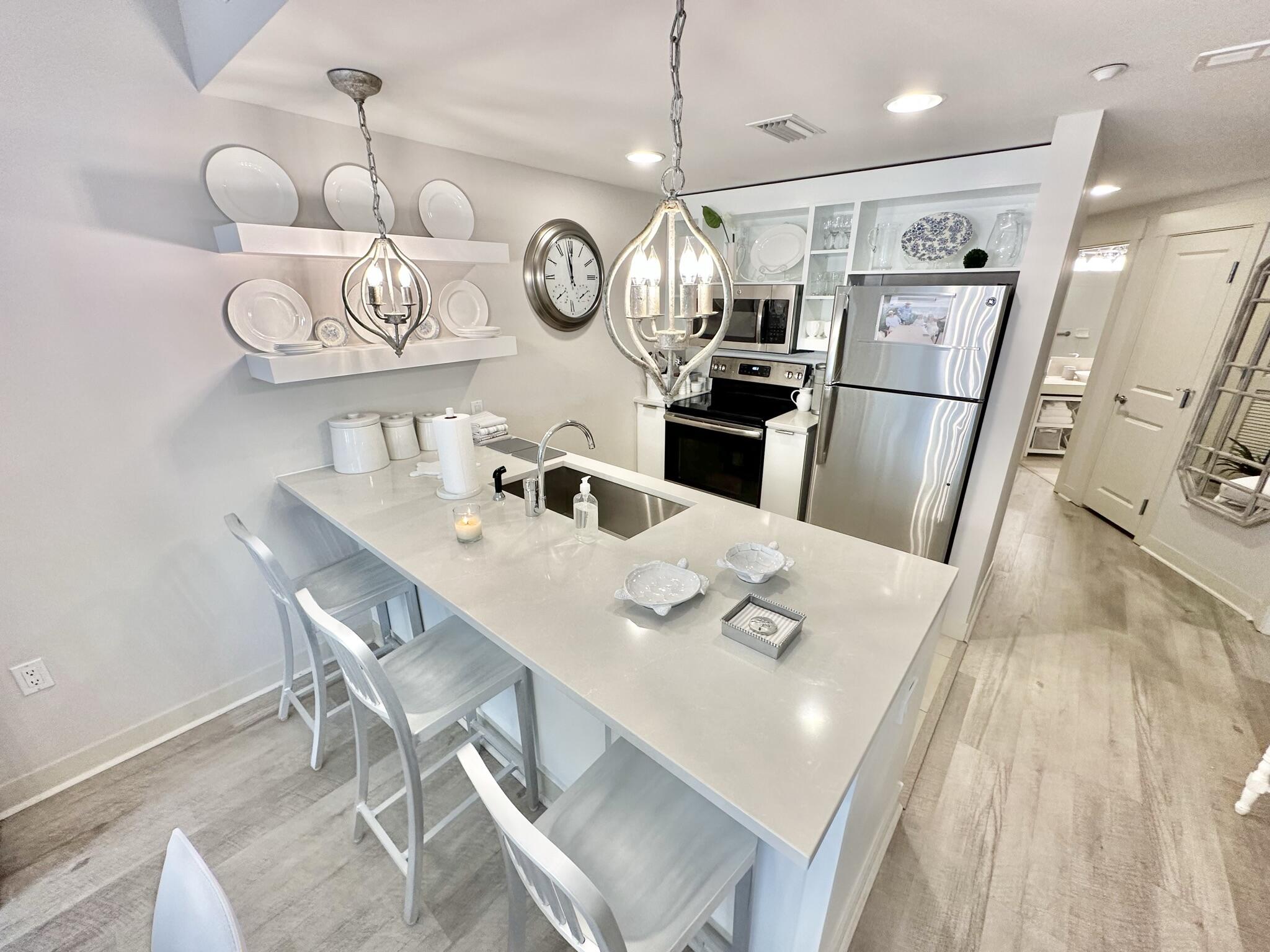 BAHIA CONDO - Residential