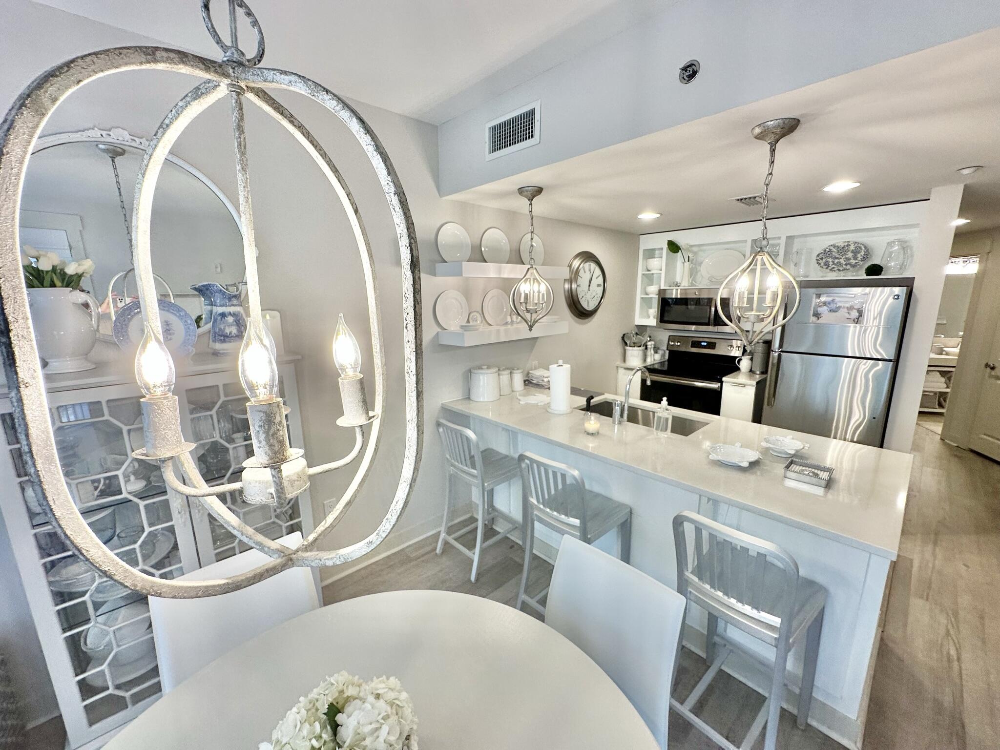 BAHIA CONDO - Residential