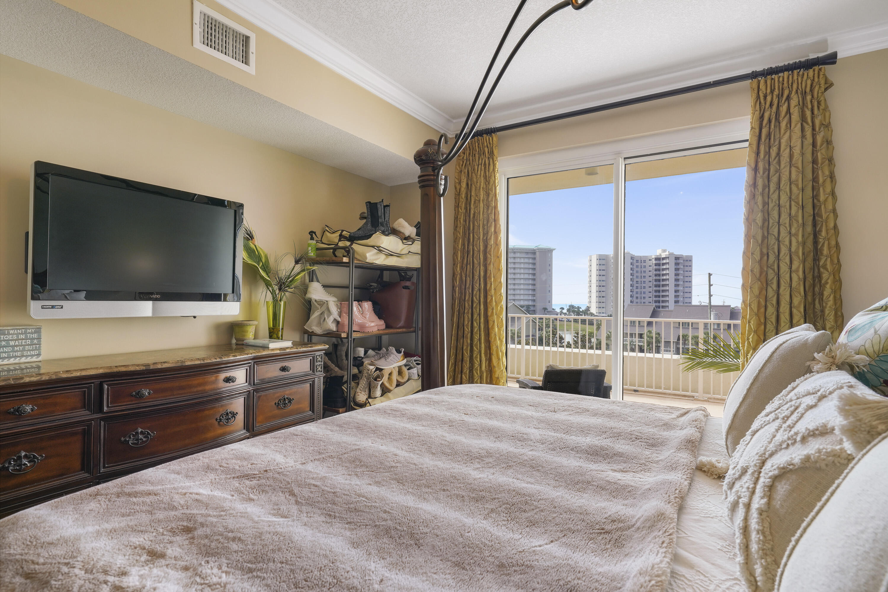 ARIEL DUNES II - Residential