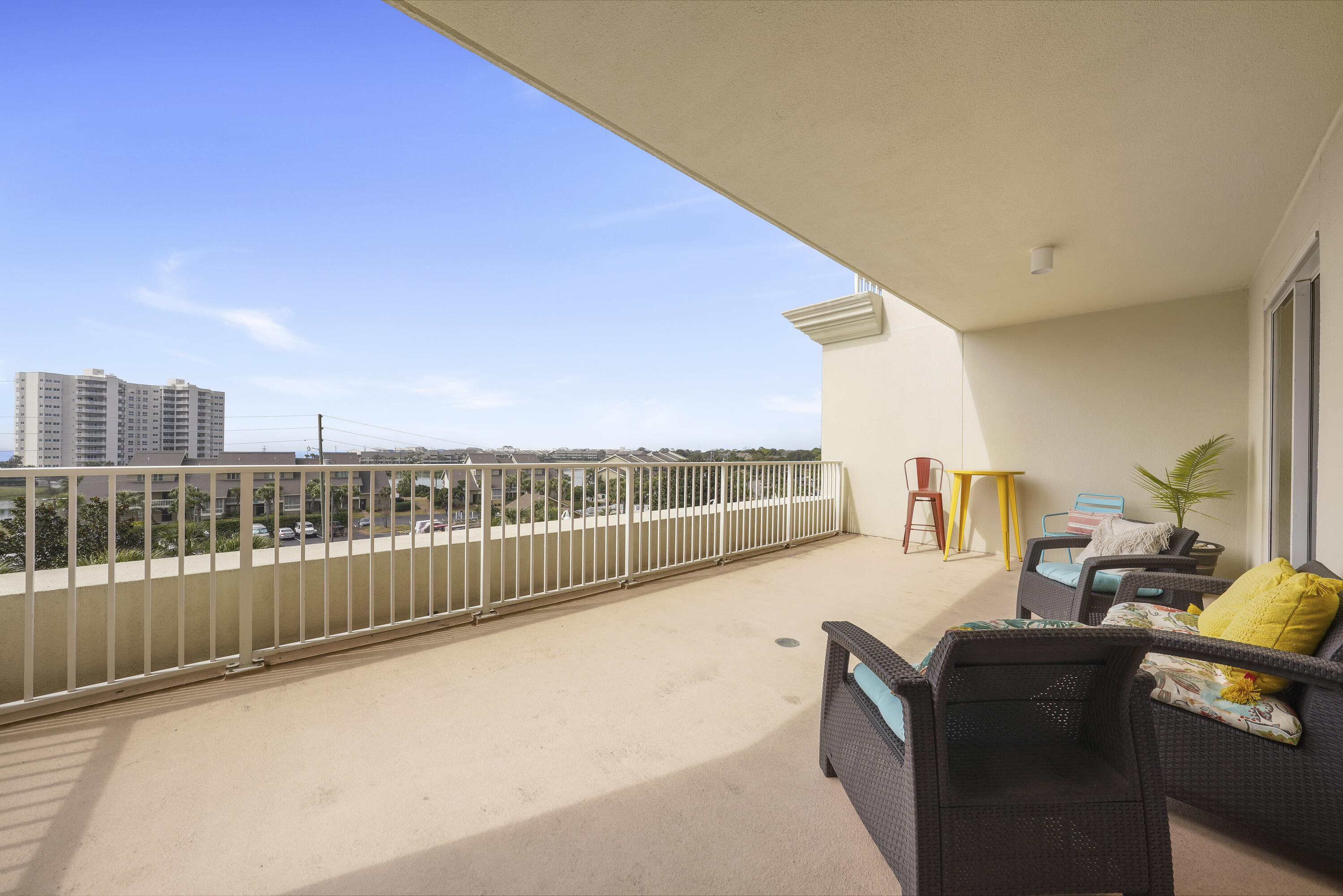 ARIEL DUNES II - Residential