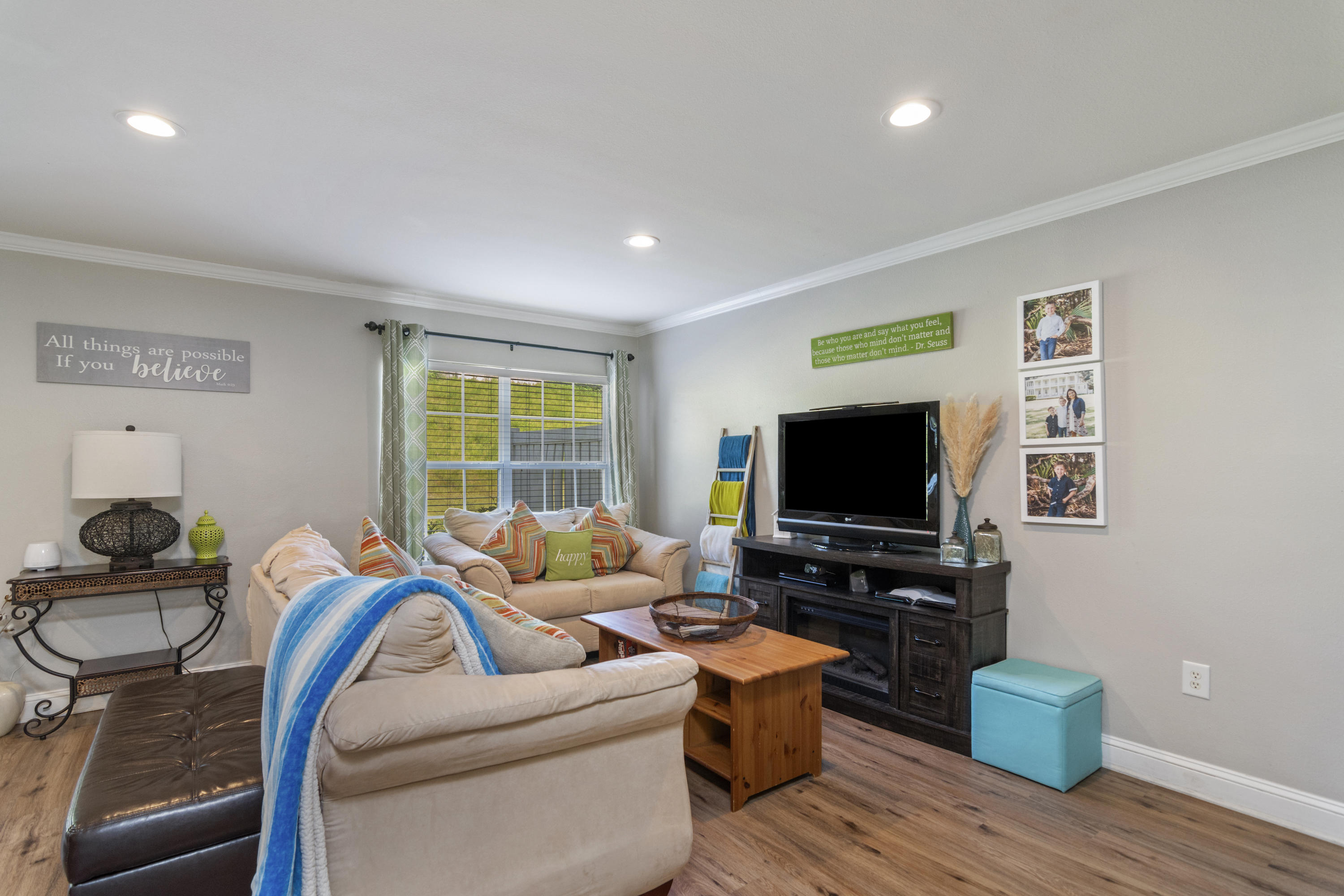 EAGLES LANDING S/D - Residential