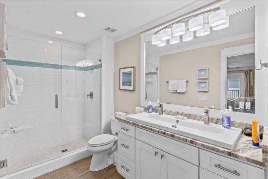 AMALFI COAST RESORT - Residential Lease