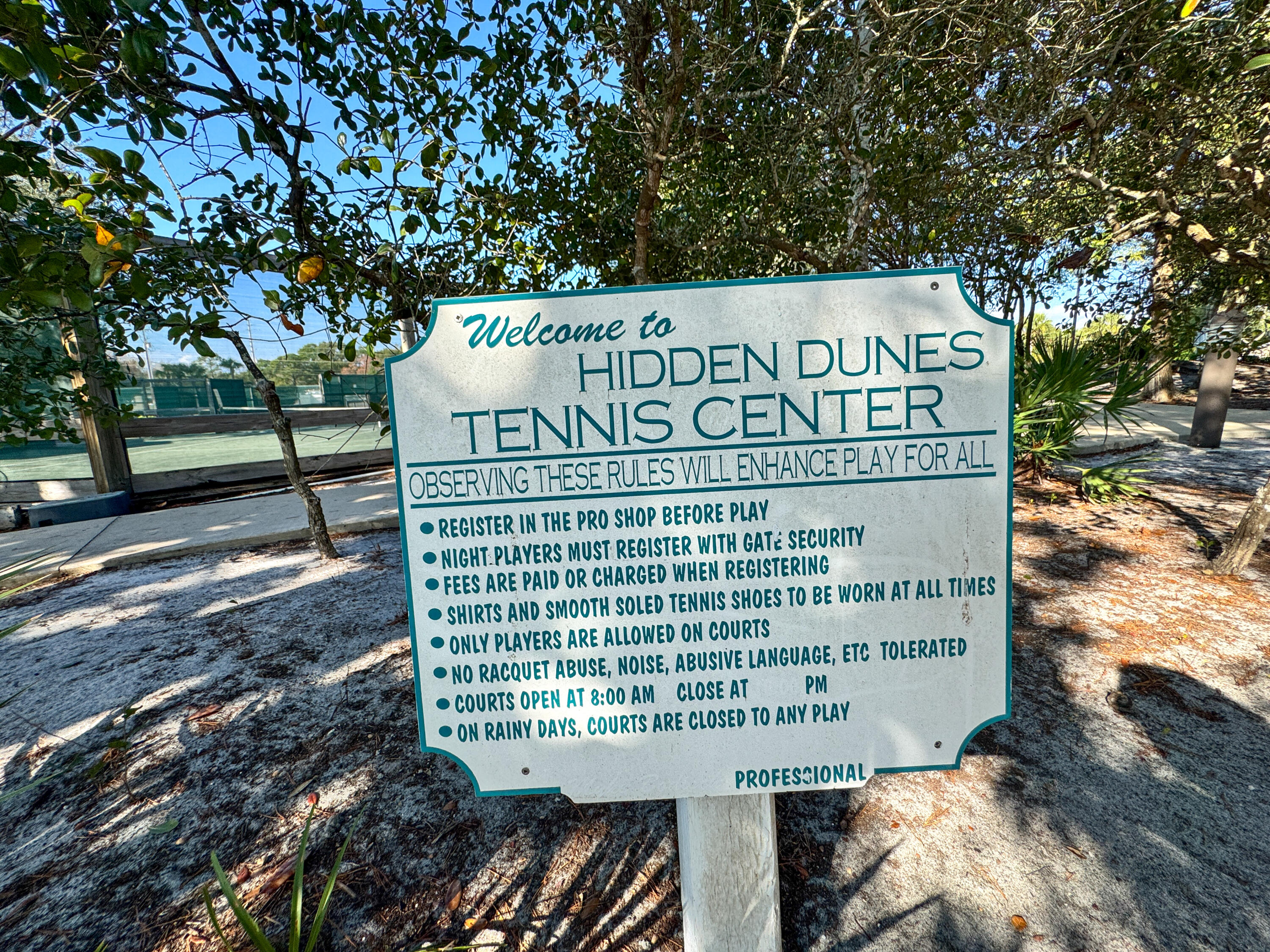 HIDDEN DUNES BEACH COTTAGES 1 - Residential