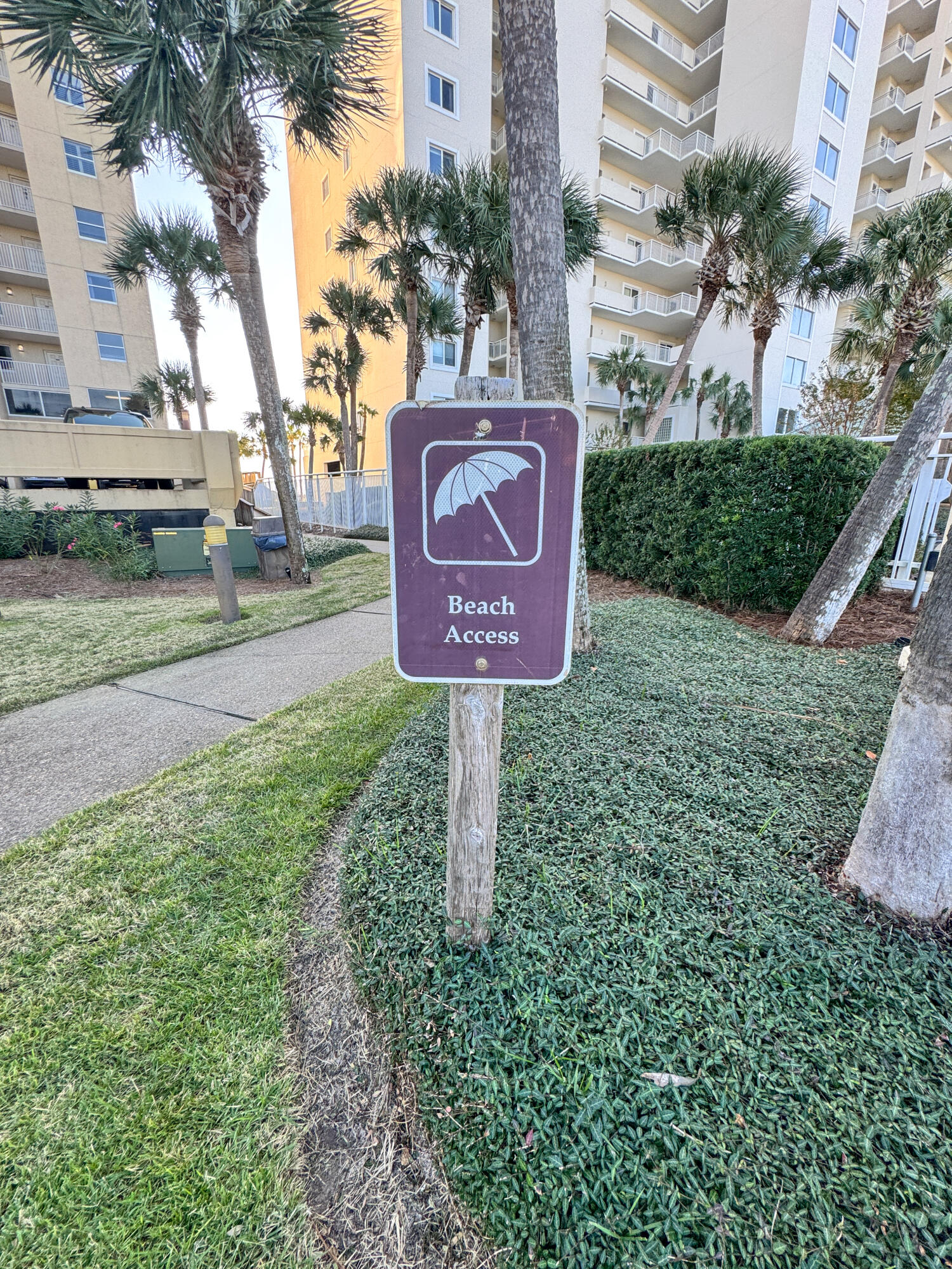 HIDDEN DUNES BEACH COTTAGES 1 - Residential