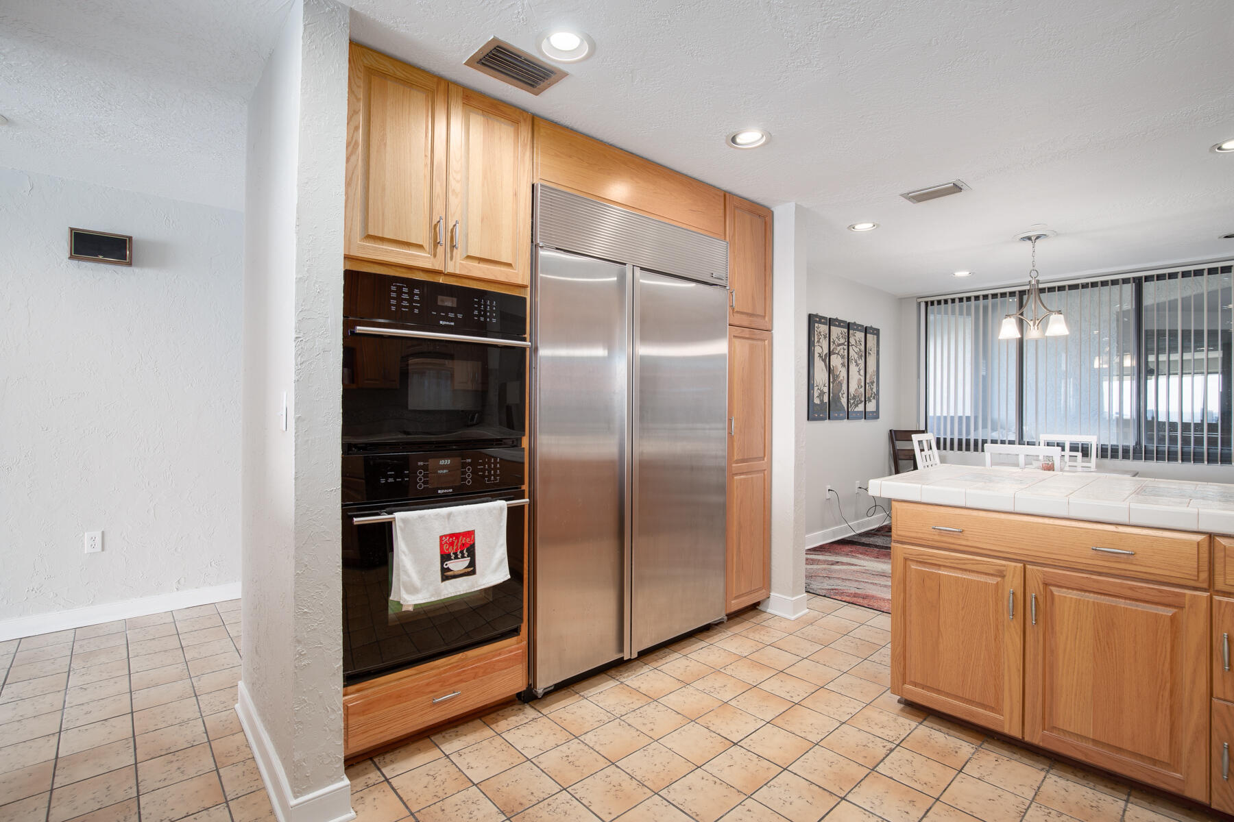 200 WEST - Residential