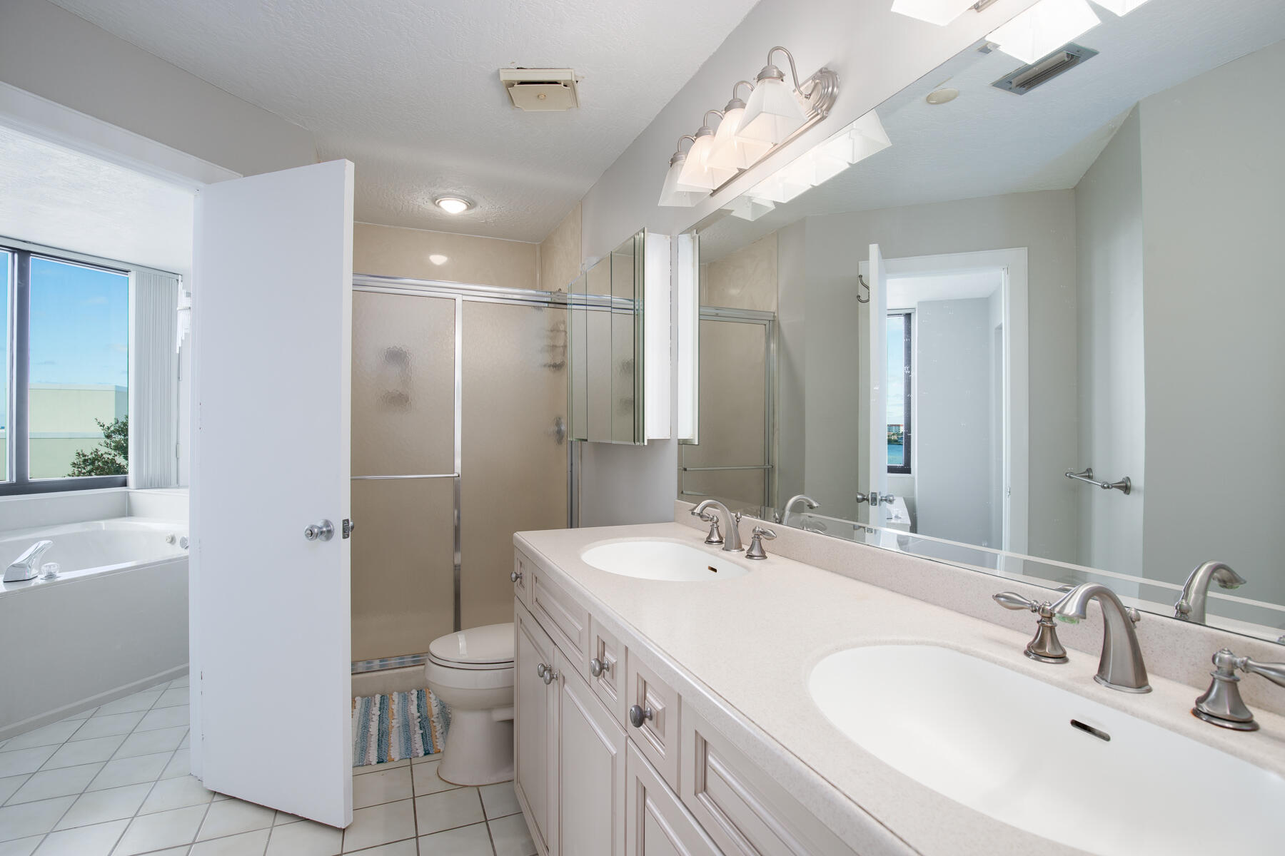 200 WEST - Residential