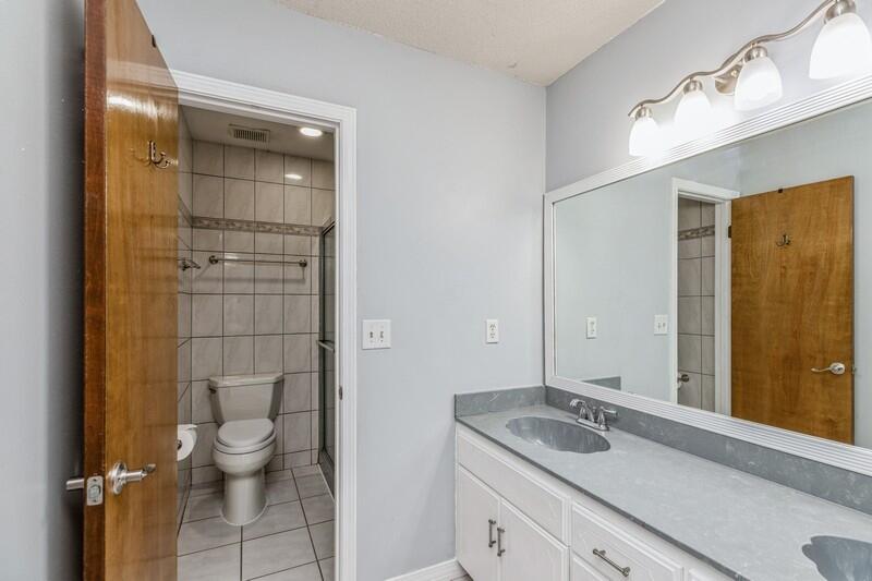 COUNTRYVIEW ESTATES - Residential