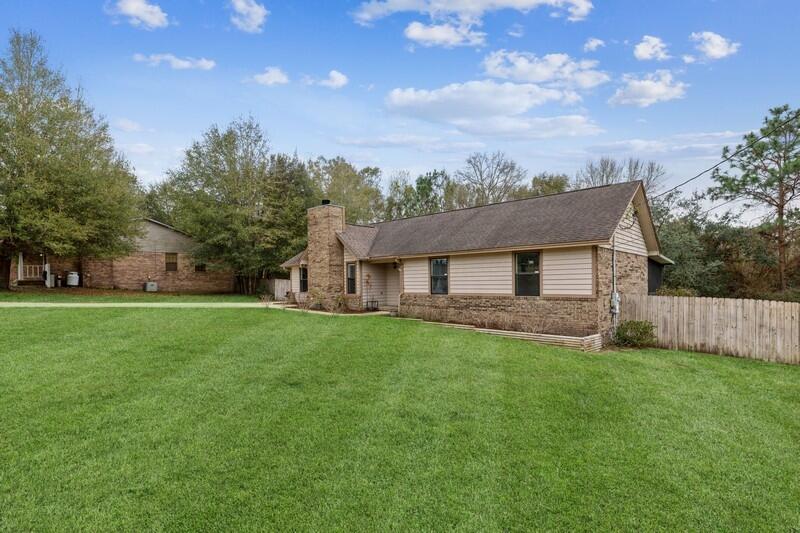 COUNTRYVIEW ESTATES - Residential