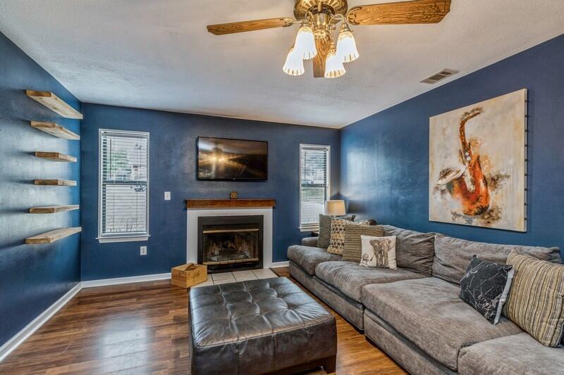 COUNTRYVIEW ESTATES - Residential