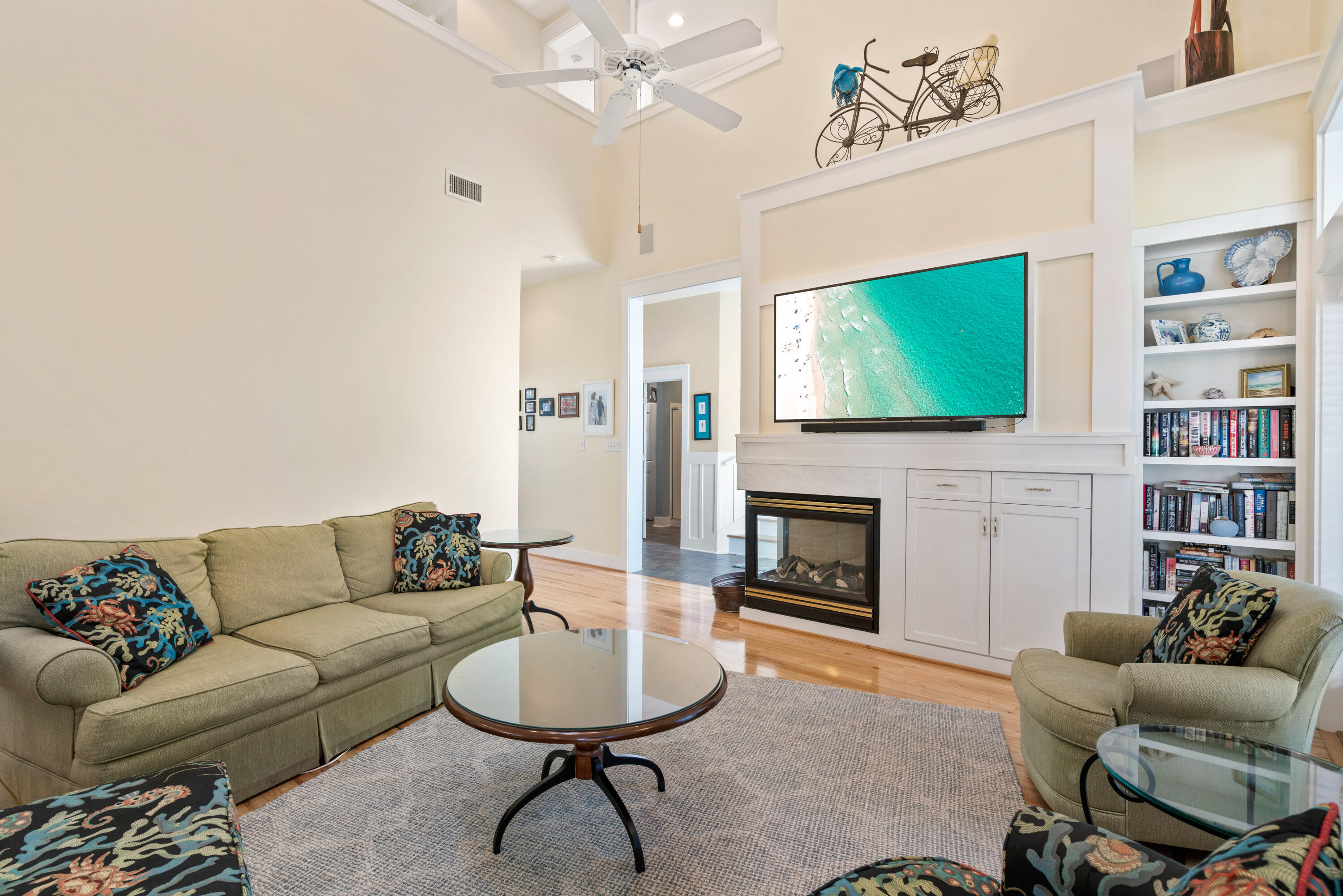 OLD FLORIDA BEACH - Residential Lease