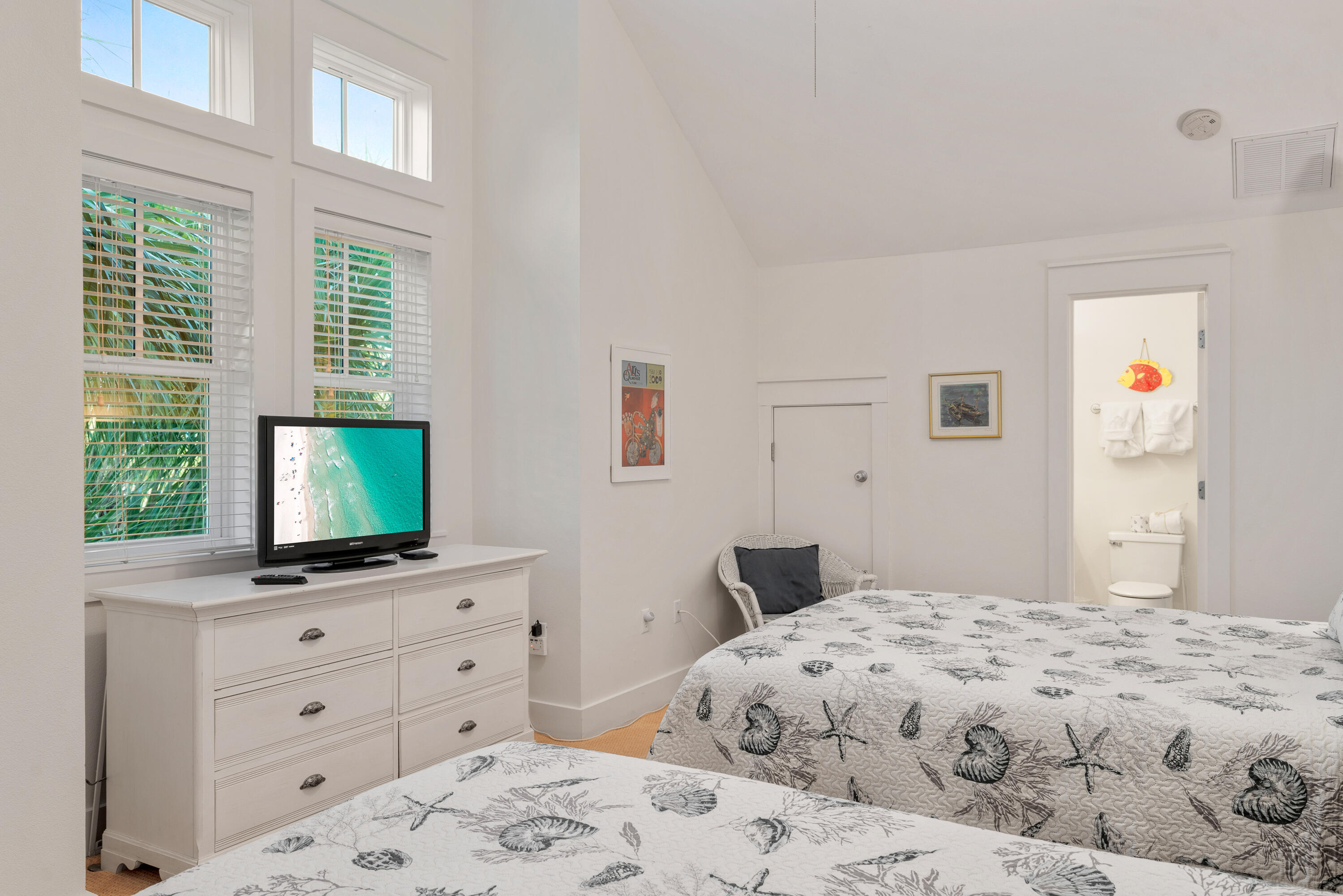 OLD FLORIDA BEACH - Residential Lease