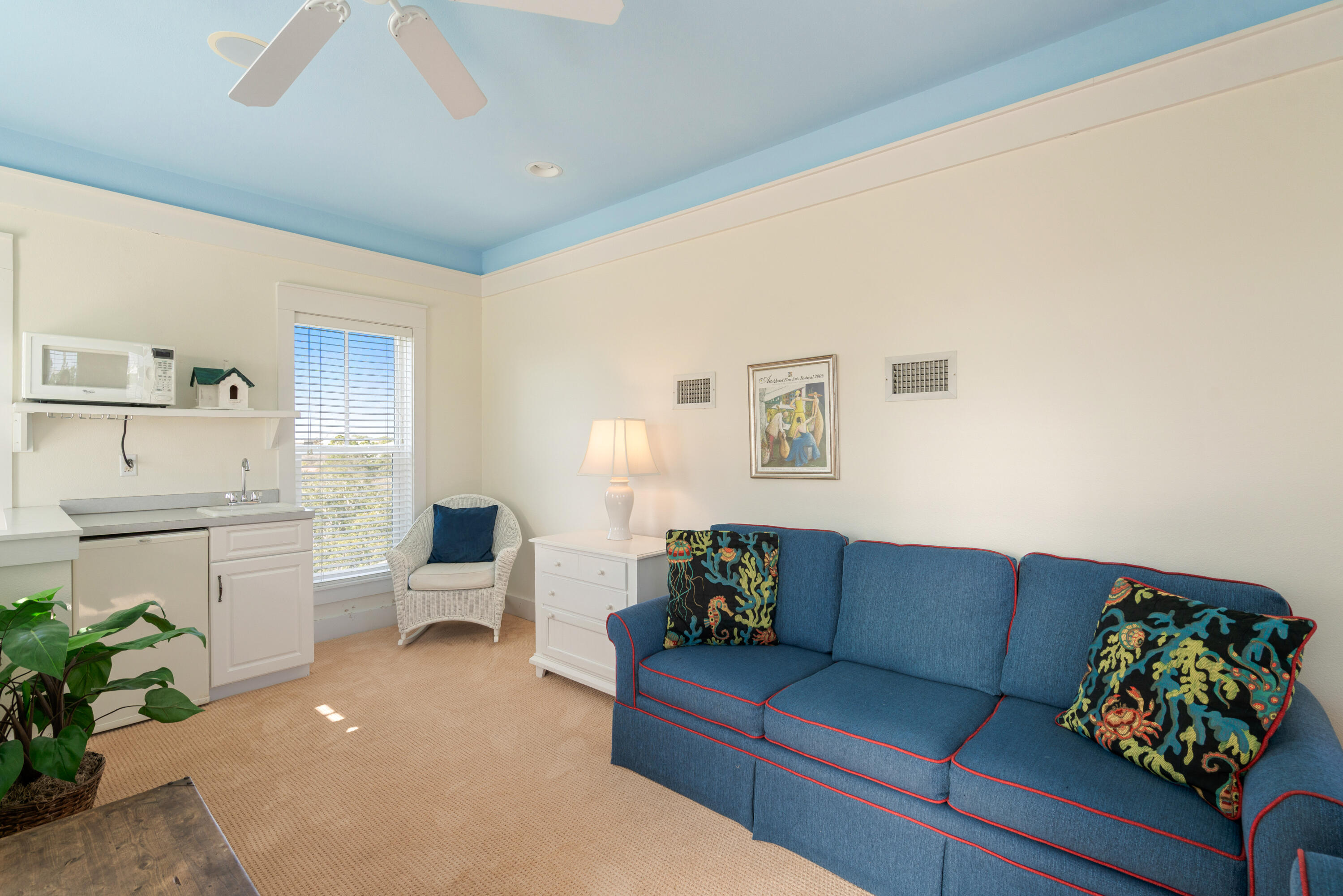 OLD FLORIDA BEACH - Residential Lease