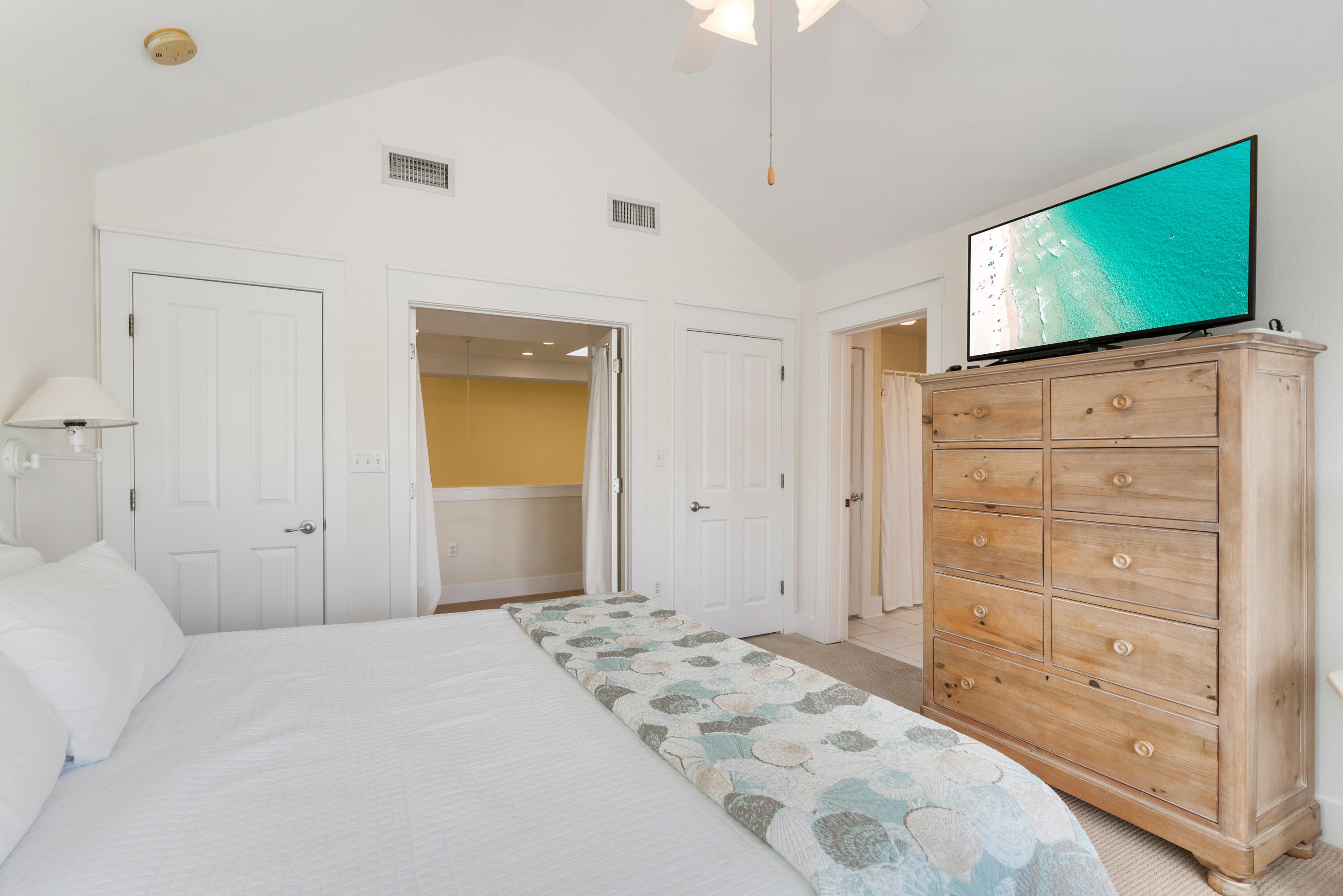 OLD FLORIDA BEACH - Residential Lease