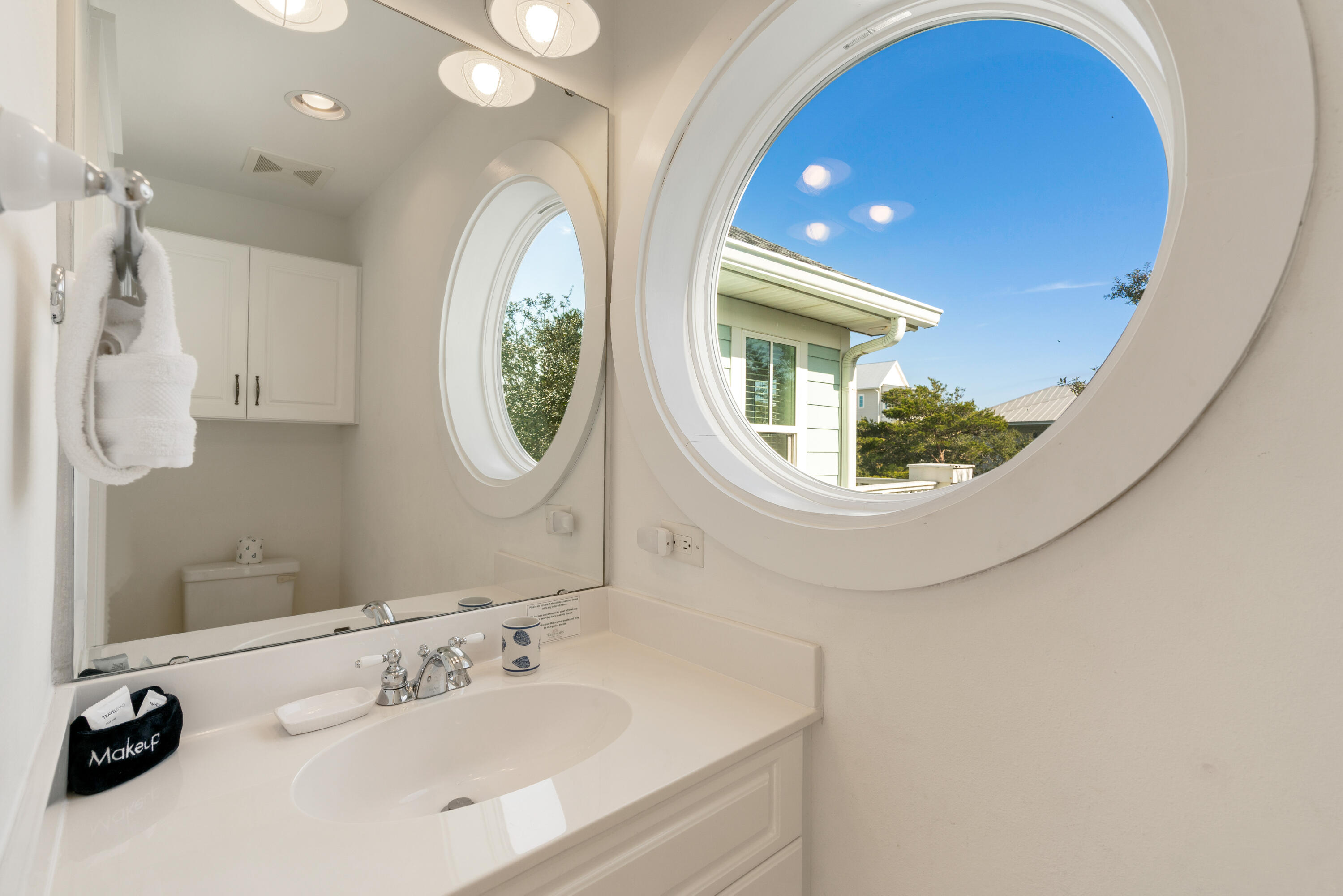 OLD FLORIDA BEACH - Residential Lease