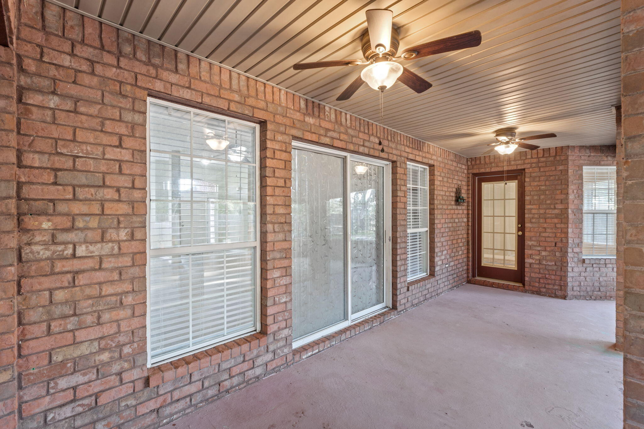 MELISSA OAKS - Residential