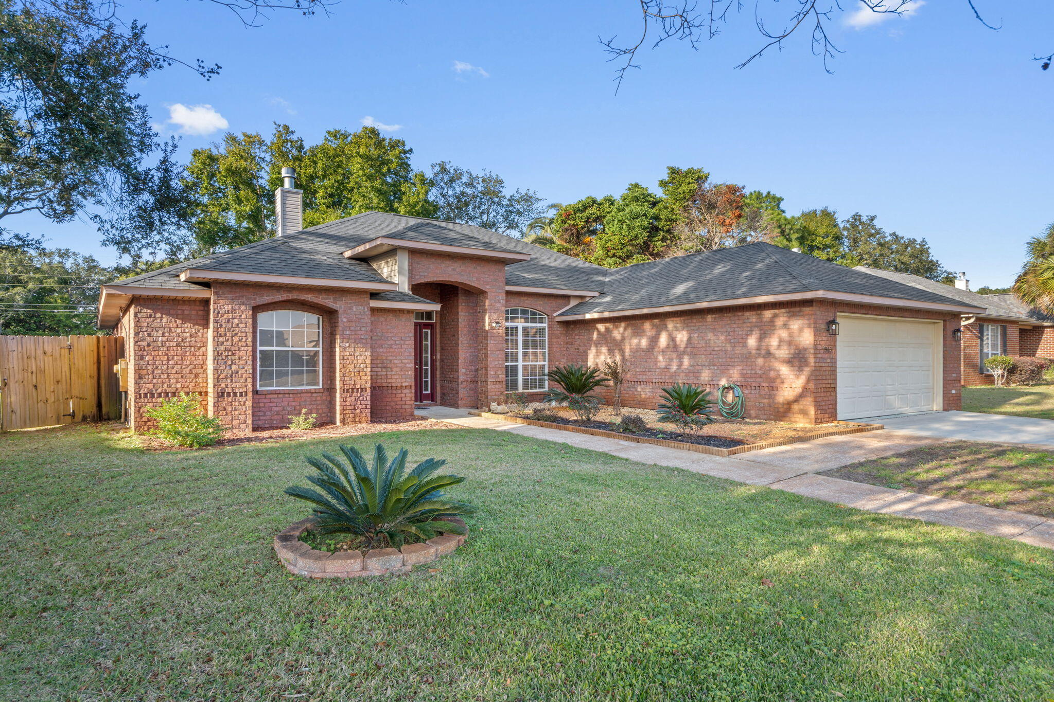 MELISSA OAKS - Residential