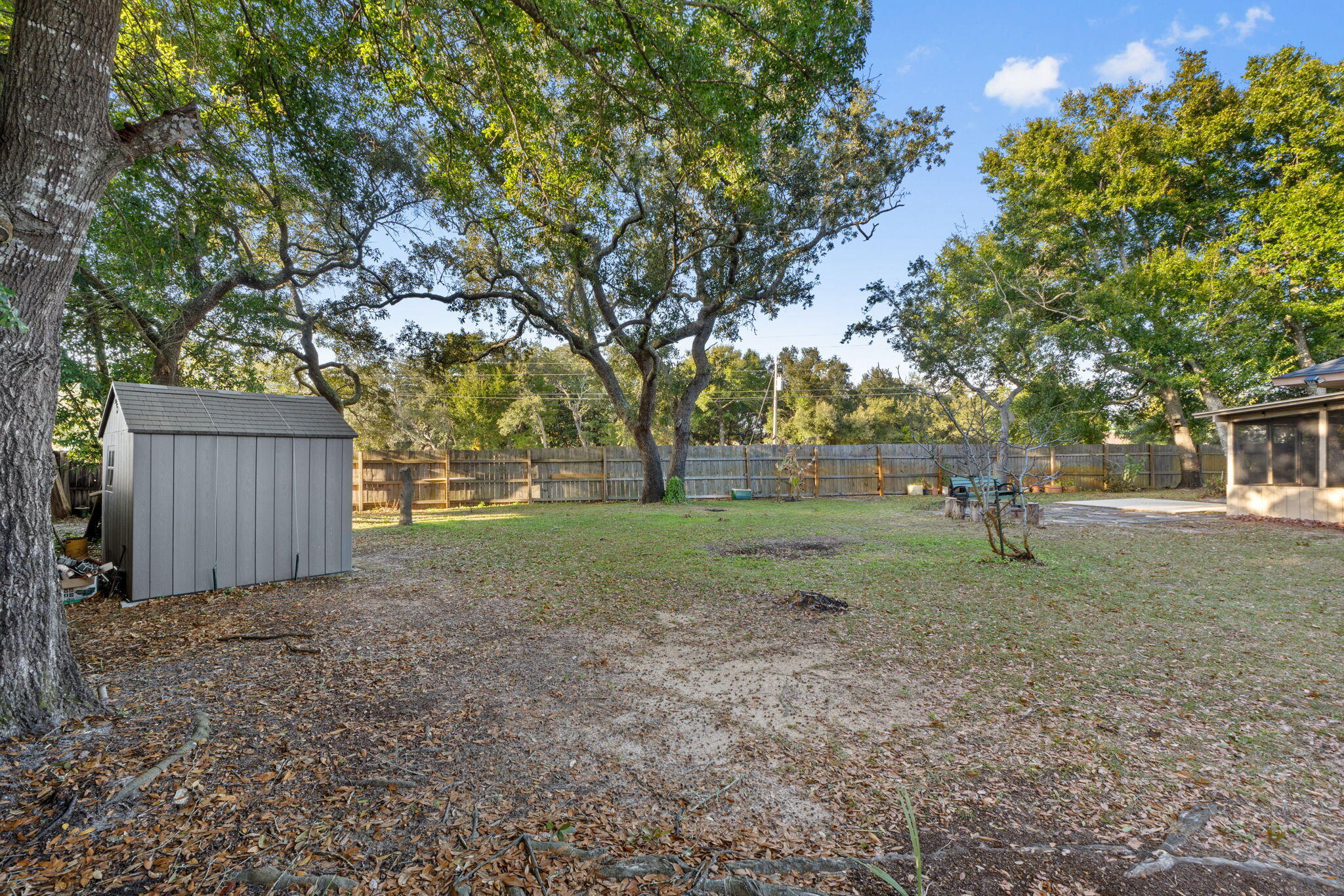 MELISSA OAKS - Residential