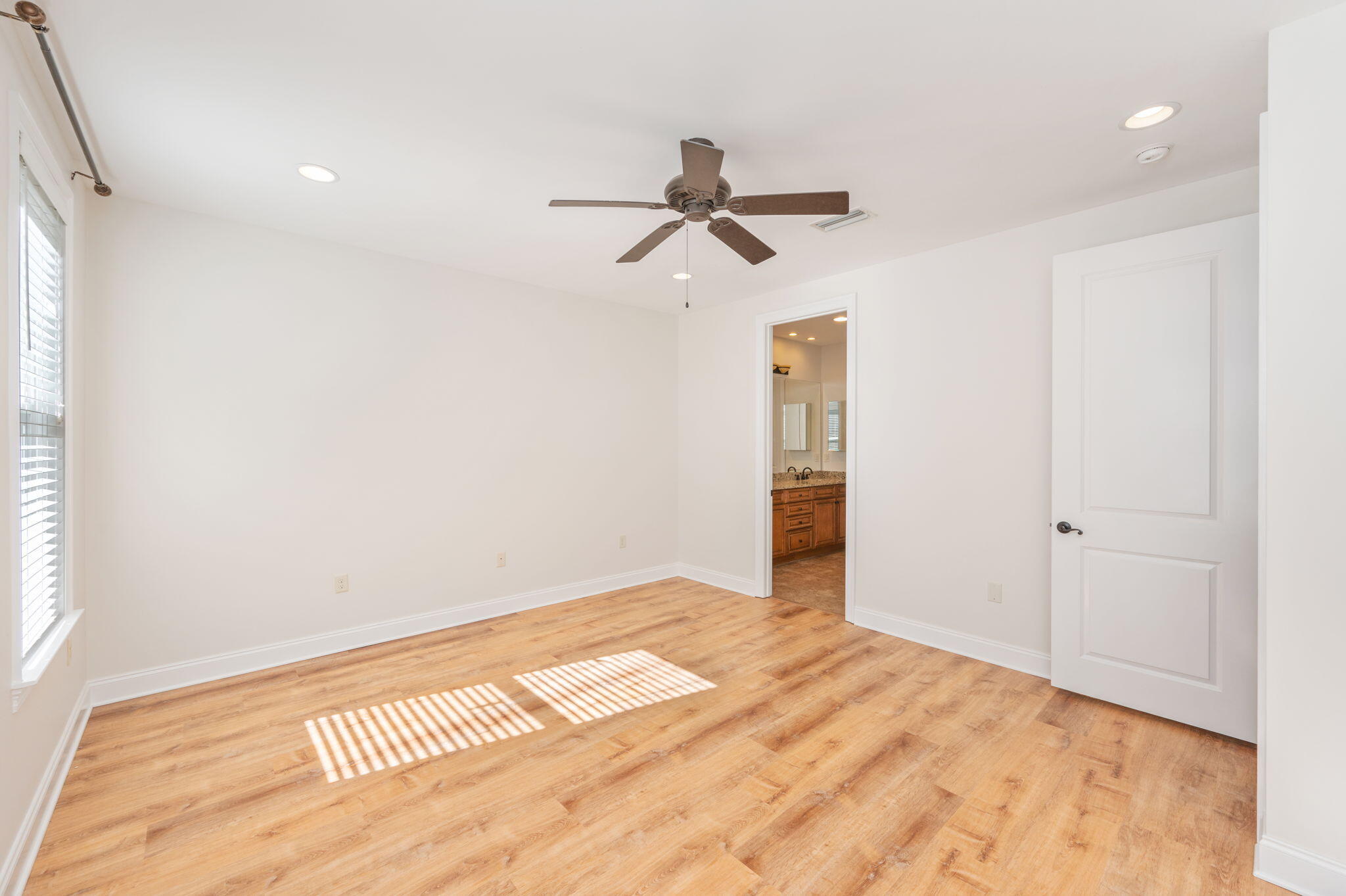 PRESERVE AT SWIFT CREEK - Residential Lease