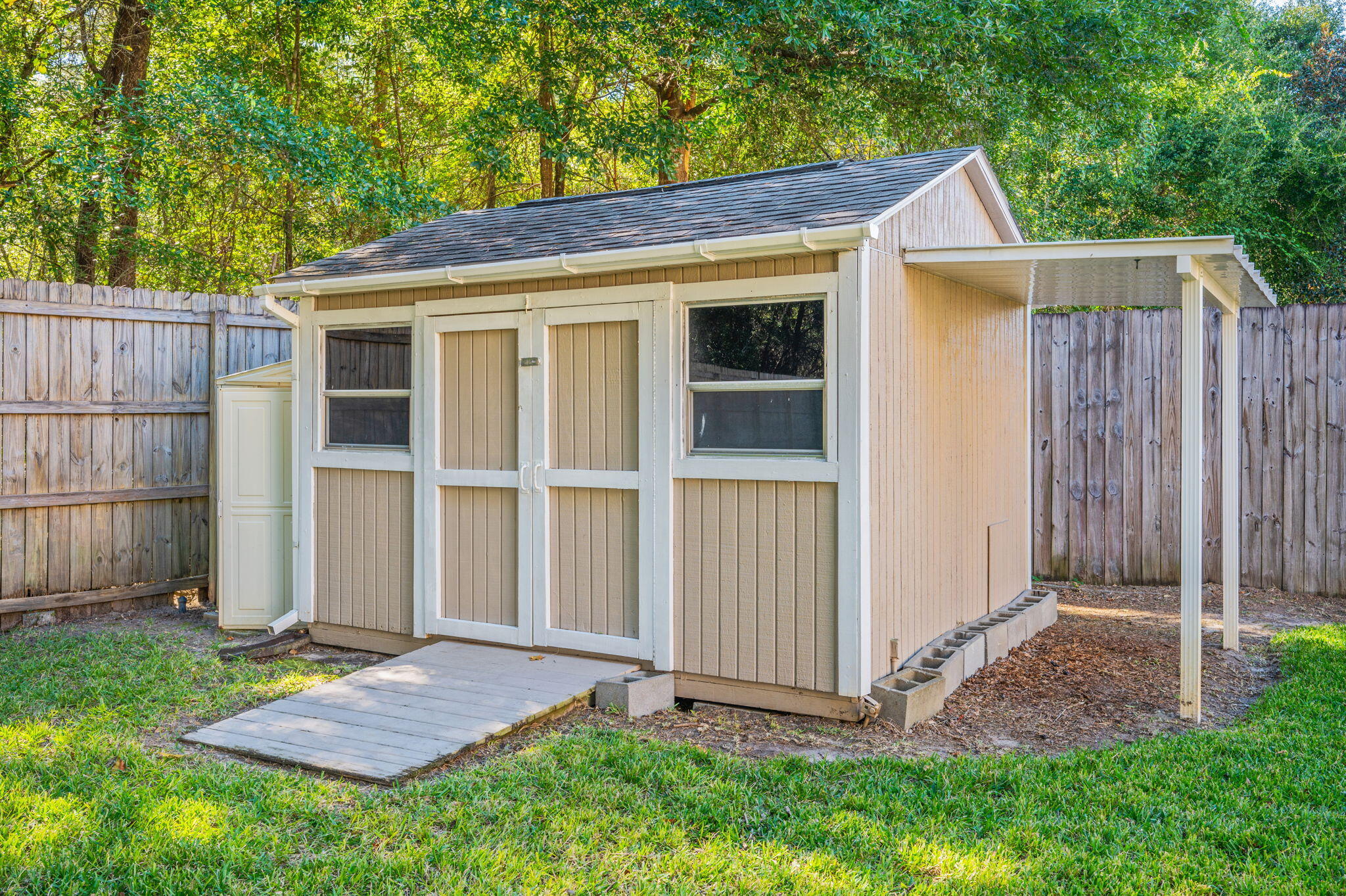 PRESERVE AT SWIFT CREEK - Residential Lease