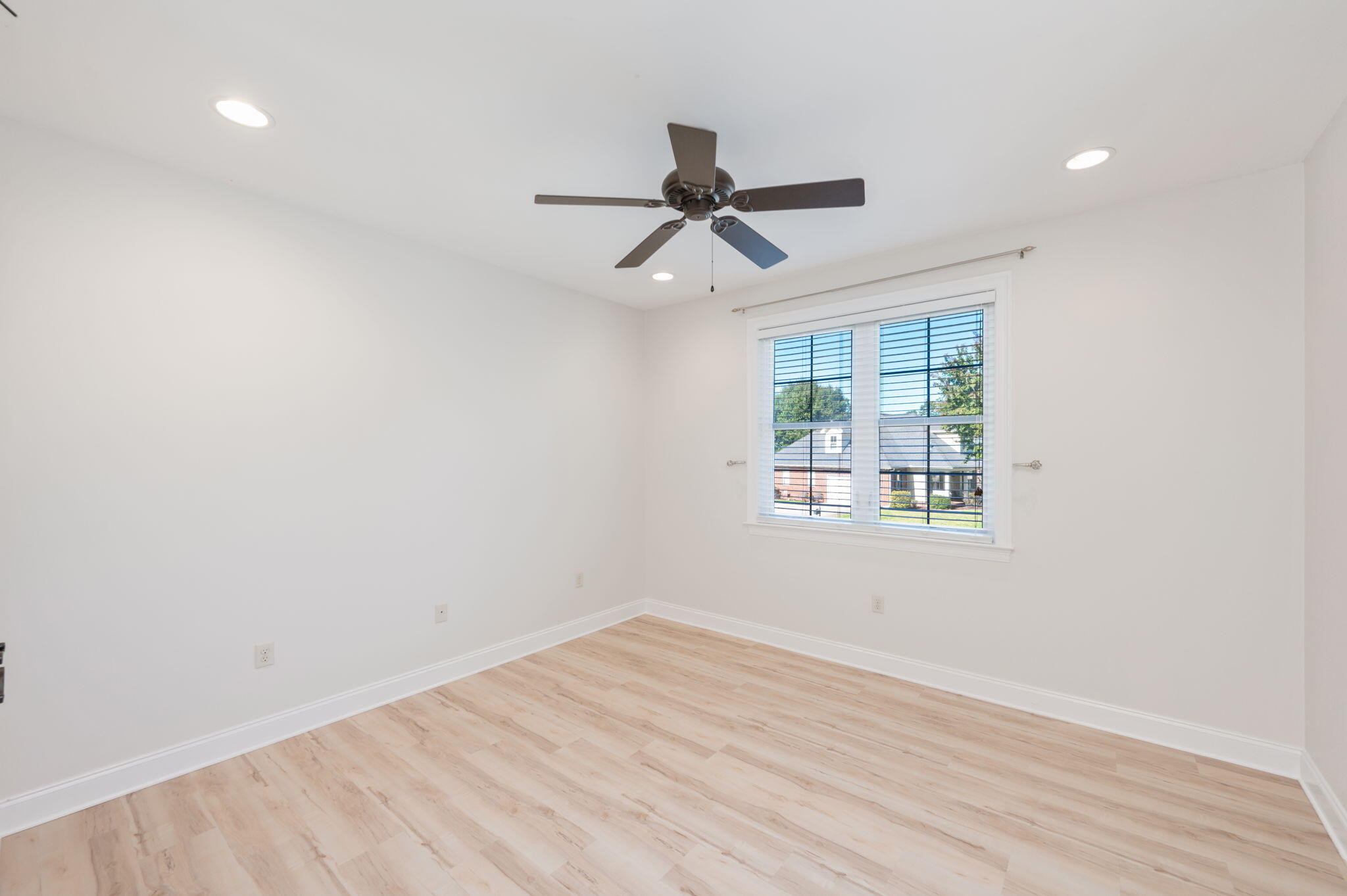 PRESERVE AT SWIFT CREEK - Residential Lease