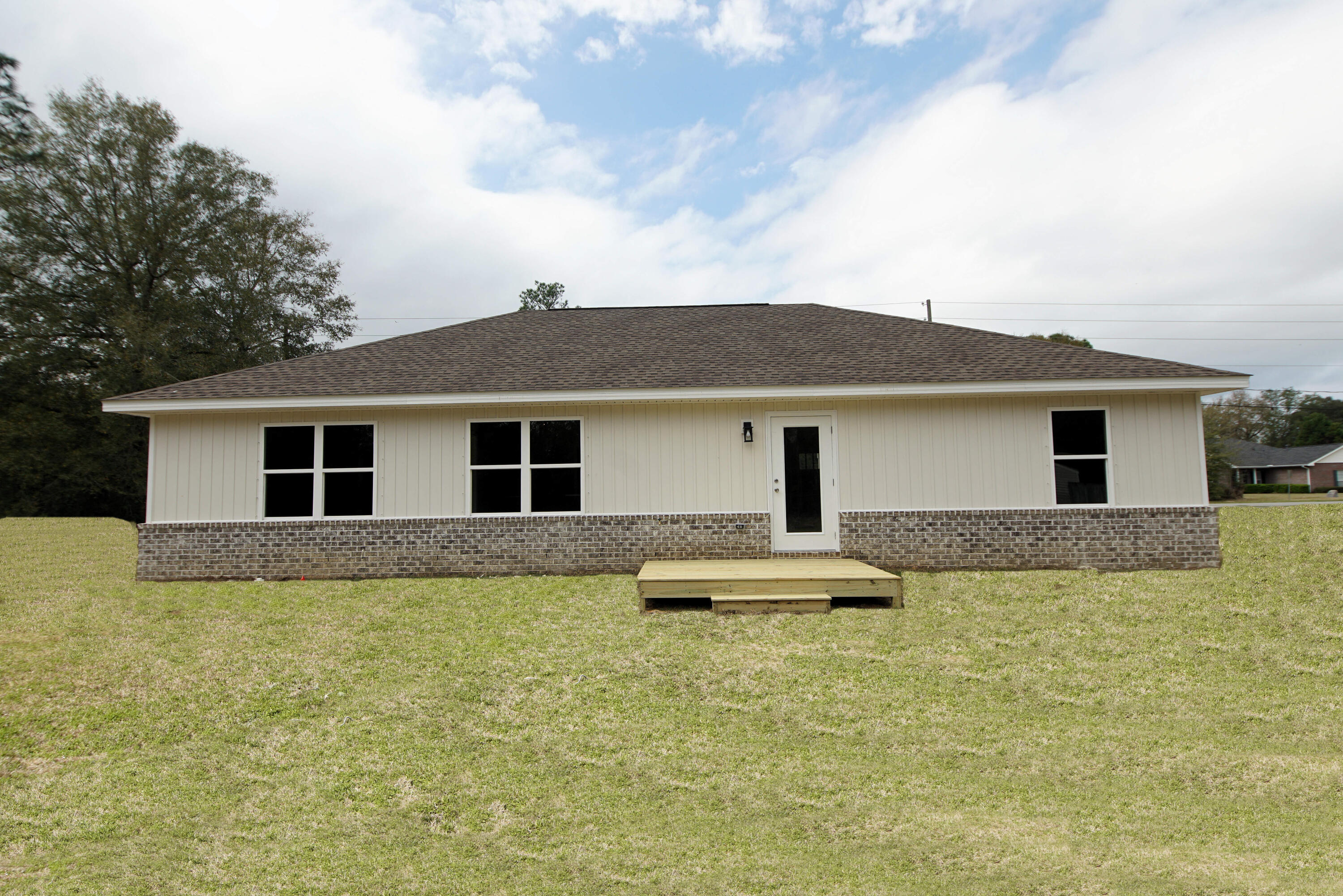 MORRIS ADDN TO CRESTVIEW - Residential