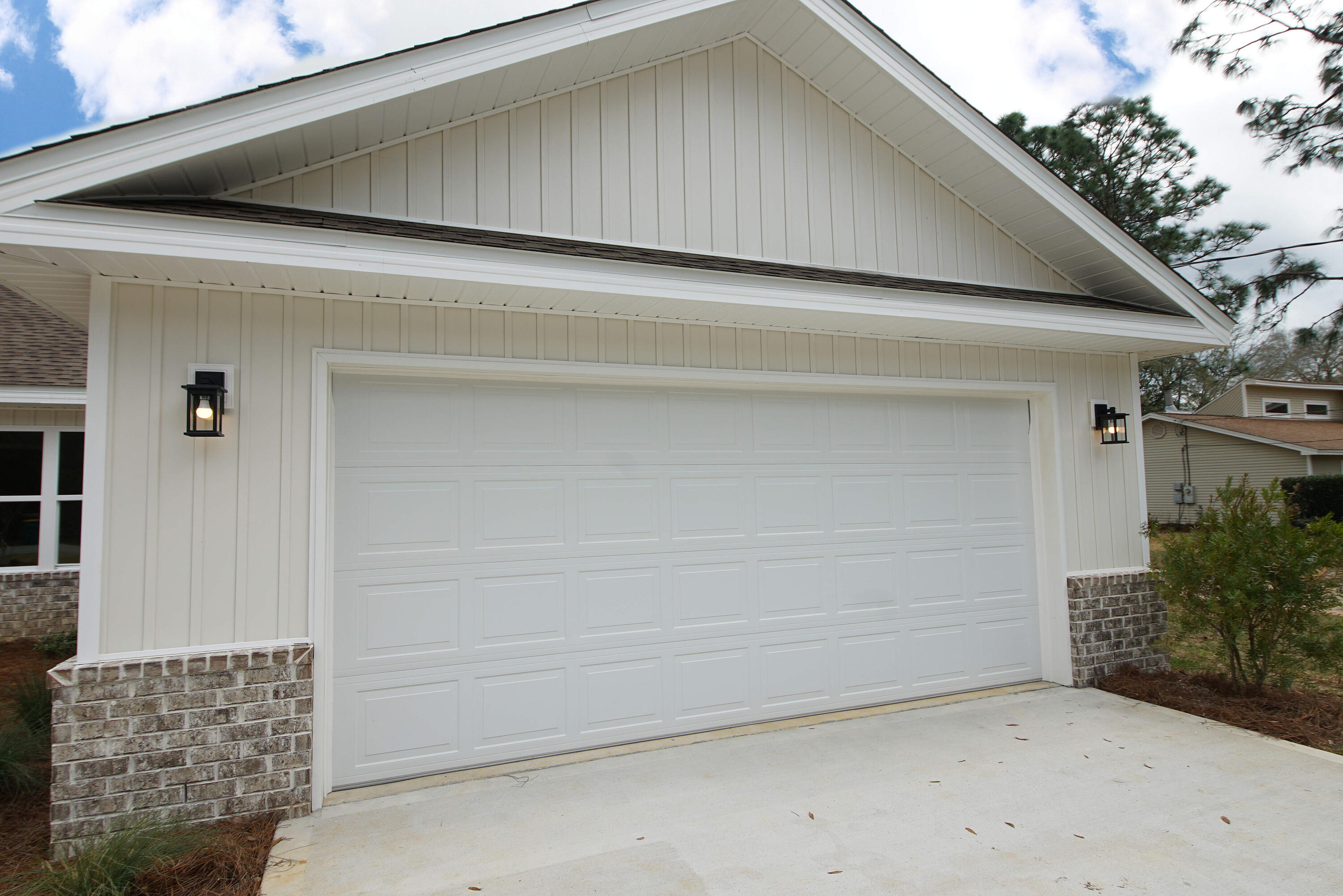 MORRIS ADDN TO CRESTVIEW - Residential