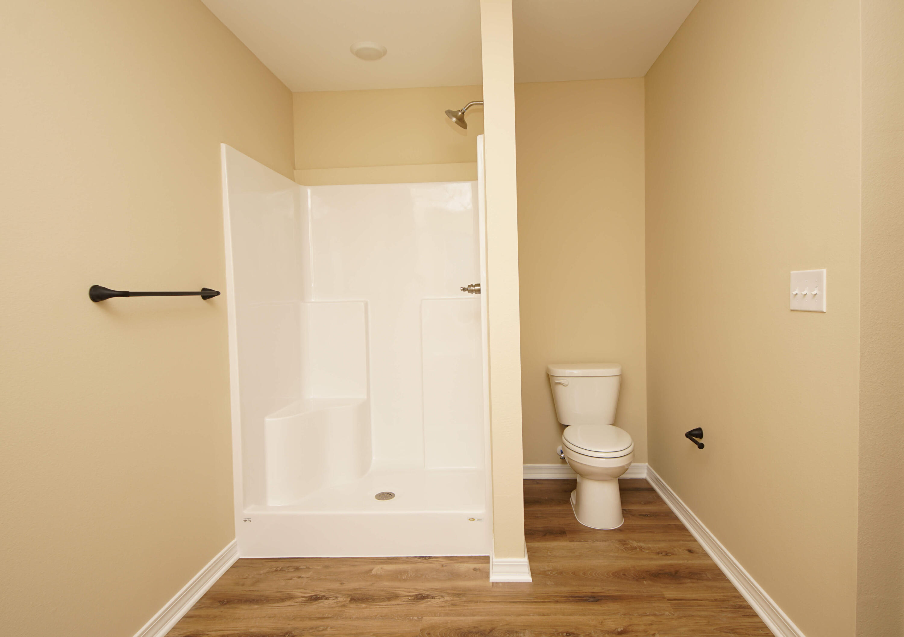 MORRIS ADDN TO CRESTVIEW - Residential