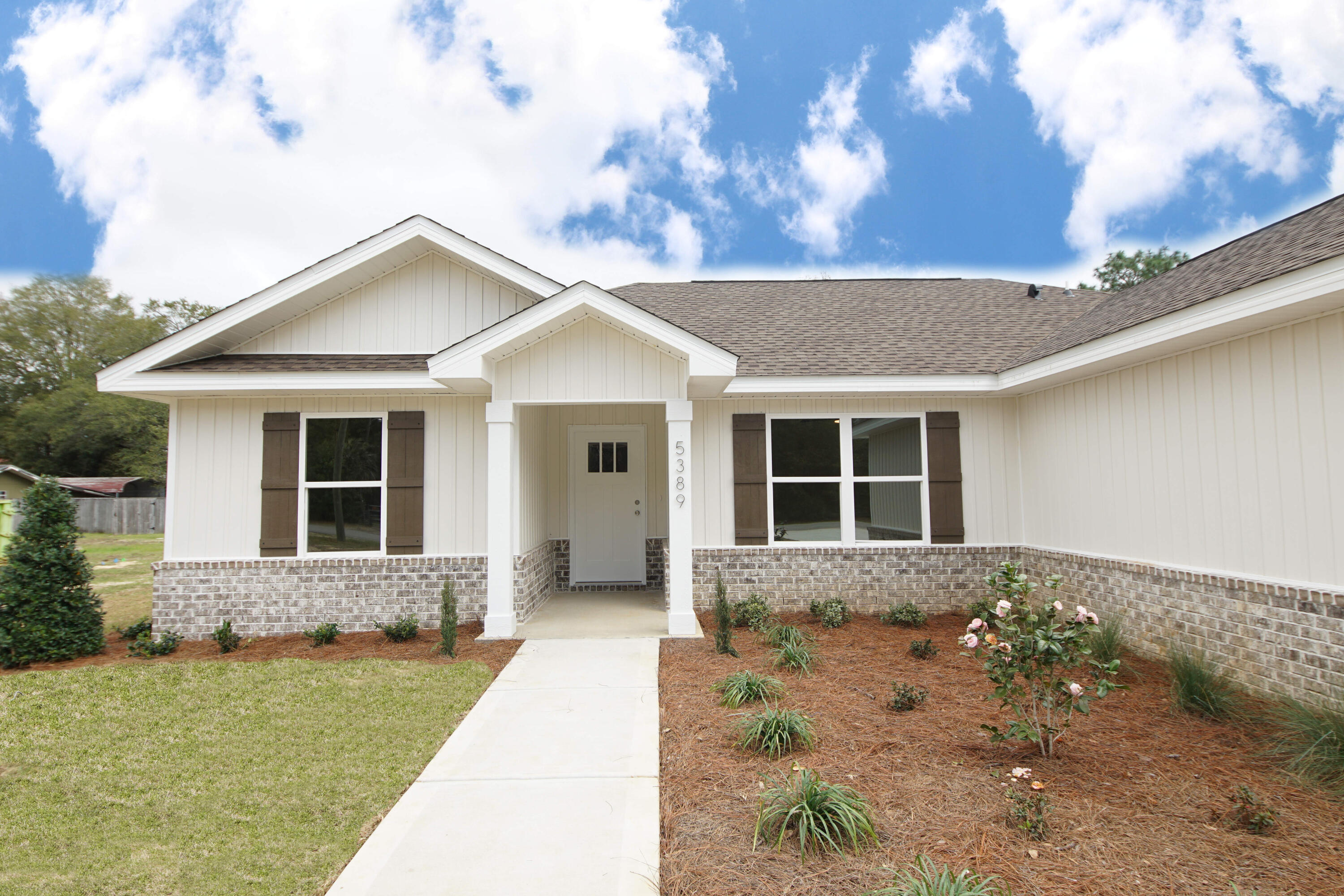 MORRIS ADDN TO CRESTVIEW - Residential