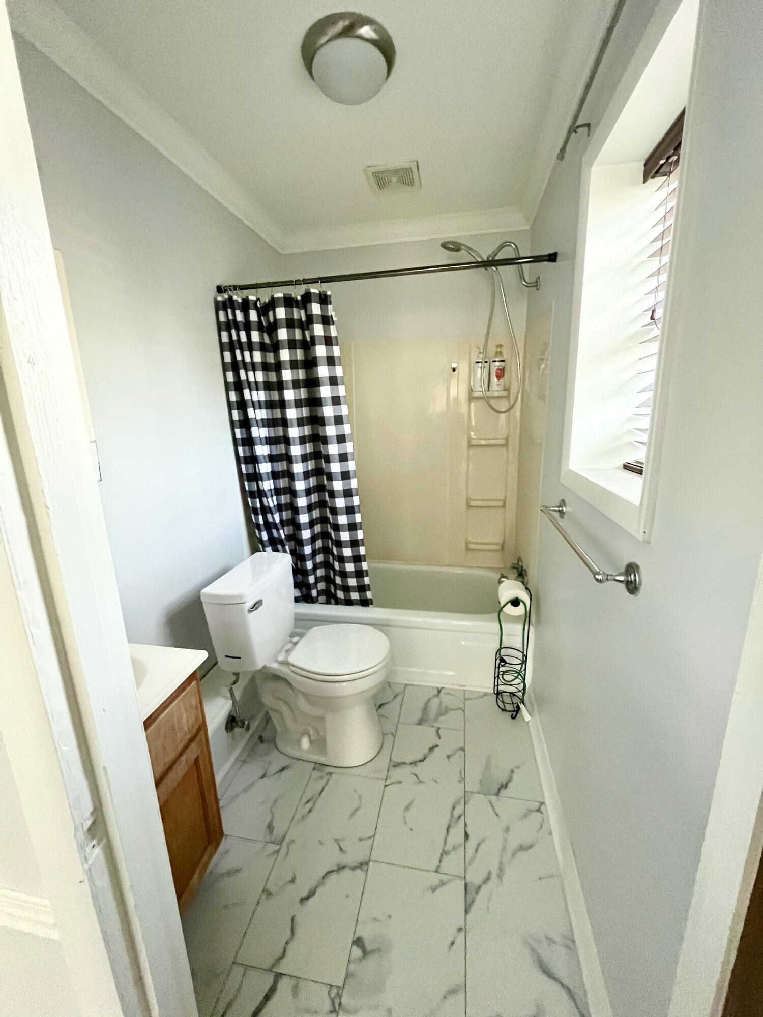 COLONIAL HEIGHTS - Residential