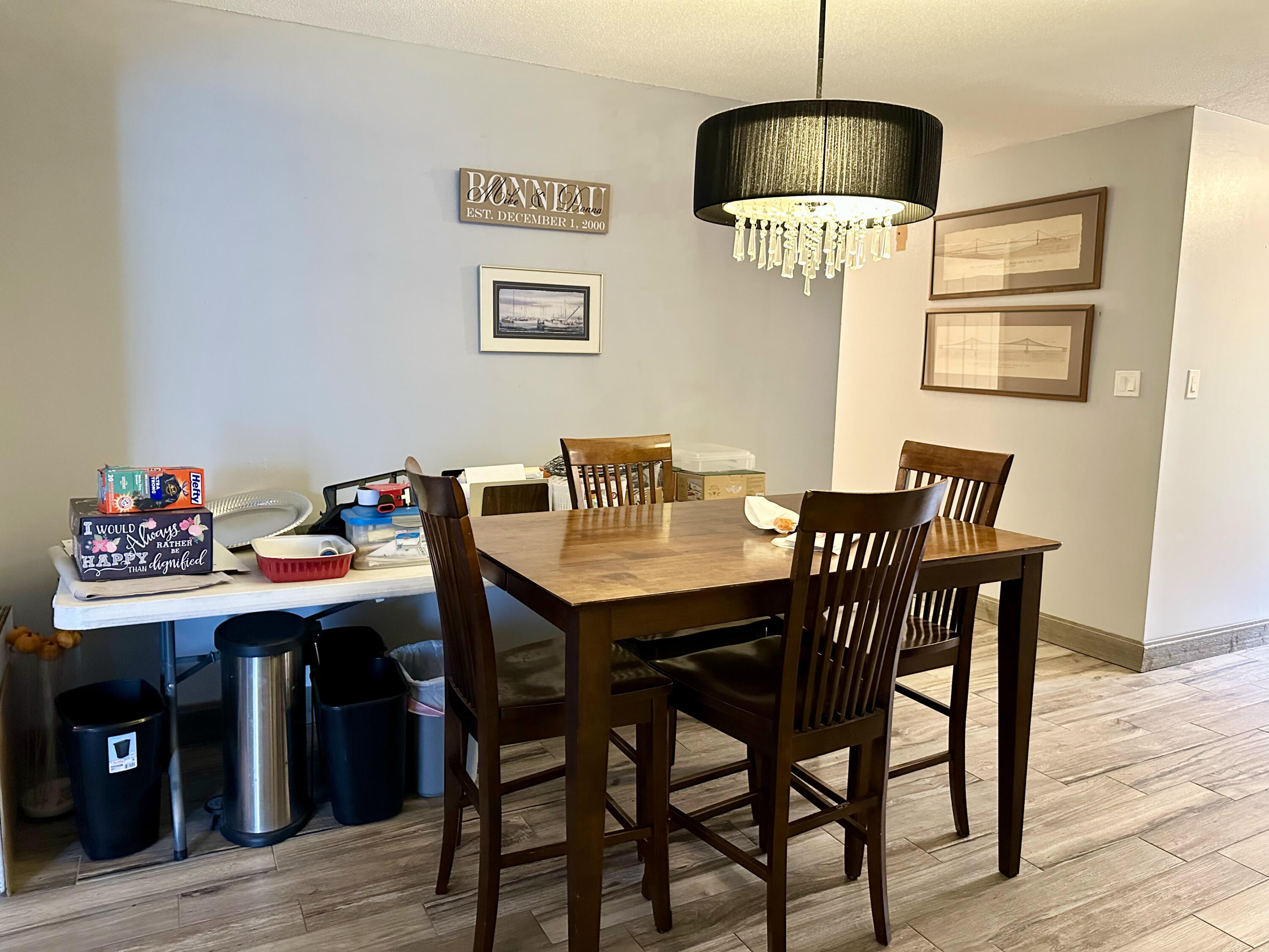 COLONIAL HEIGHTS - Residential