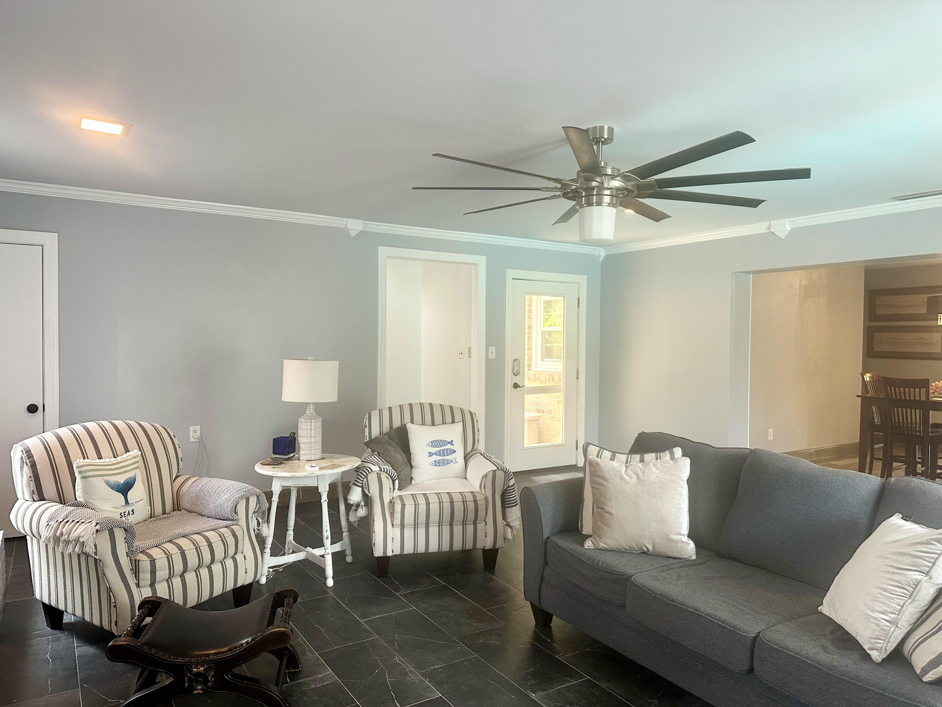 COLONIAL HEIGHTS - Residential