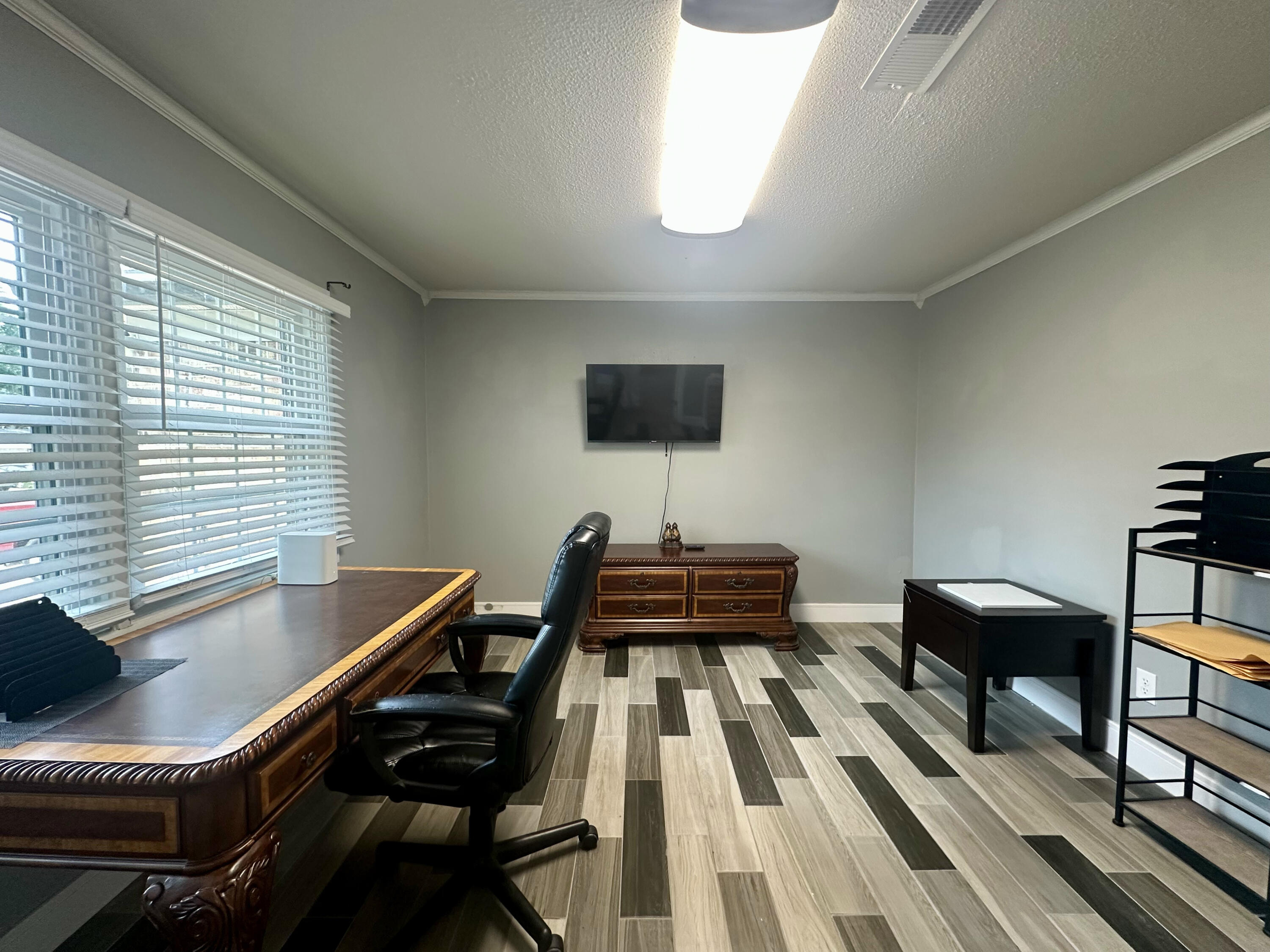 COLONIAL HEIGHTS - Residential