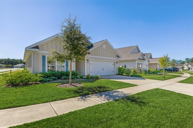 HAMMOCK BAY - FIREFLY - Residential
