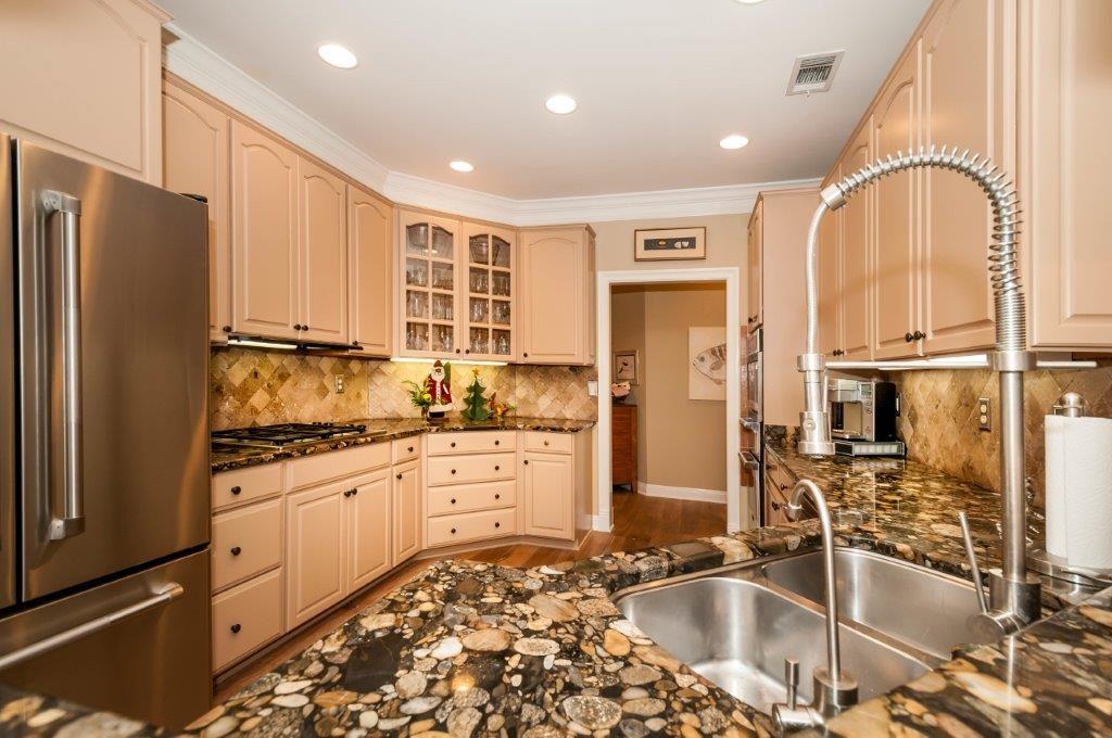 1473 BAYTOWNE AVE EAST S/DPHASE II - Residential