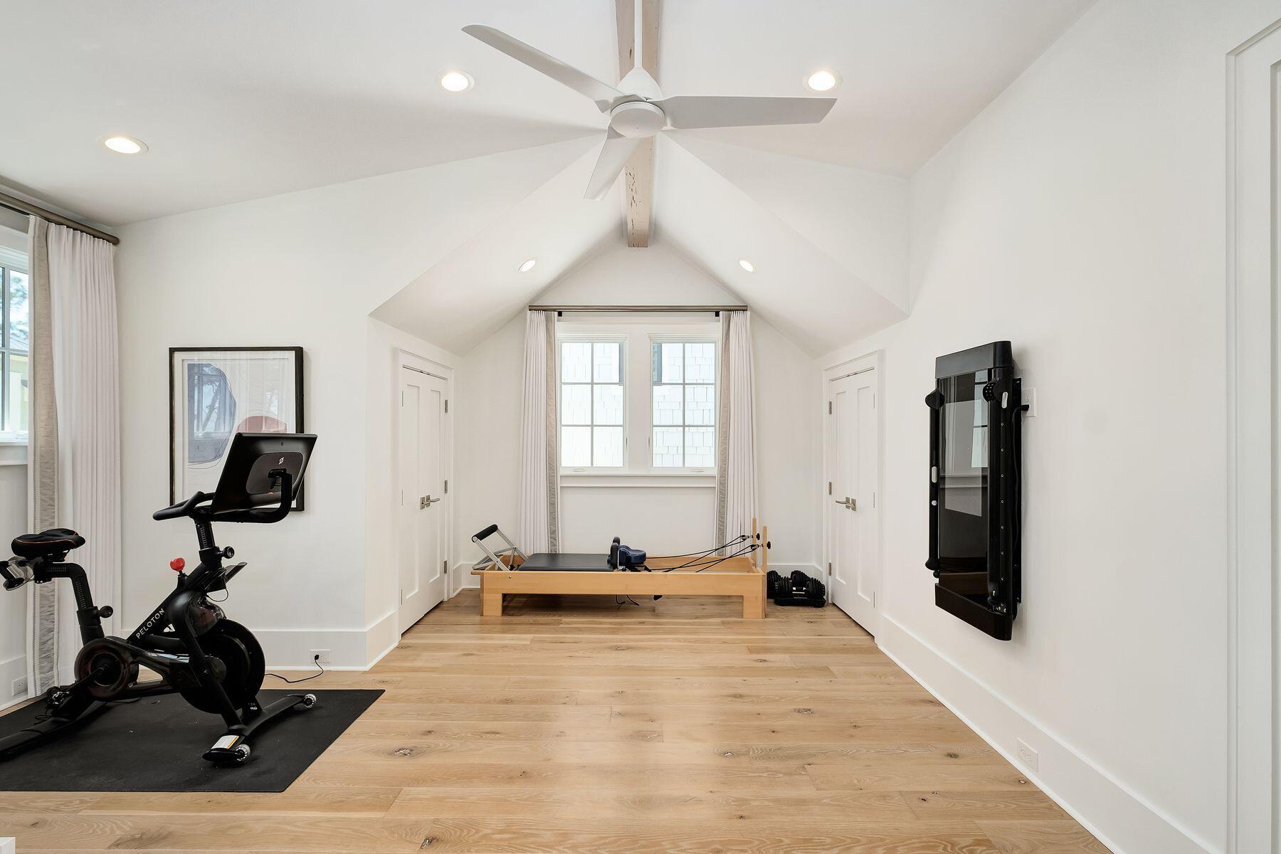 DRAPER LAKE COASTAL VILLAGE - Residential