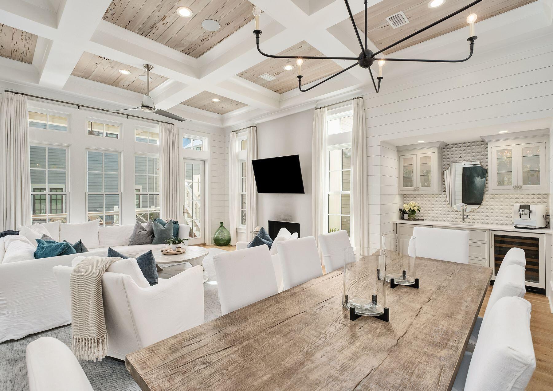 DRAPER LAKE COASTAL VILLAGE - Residential