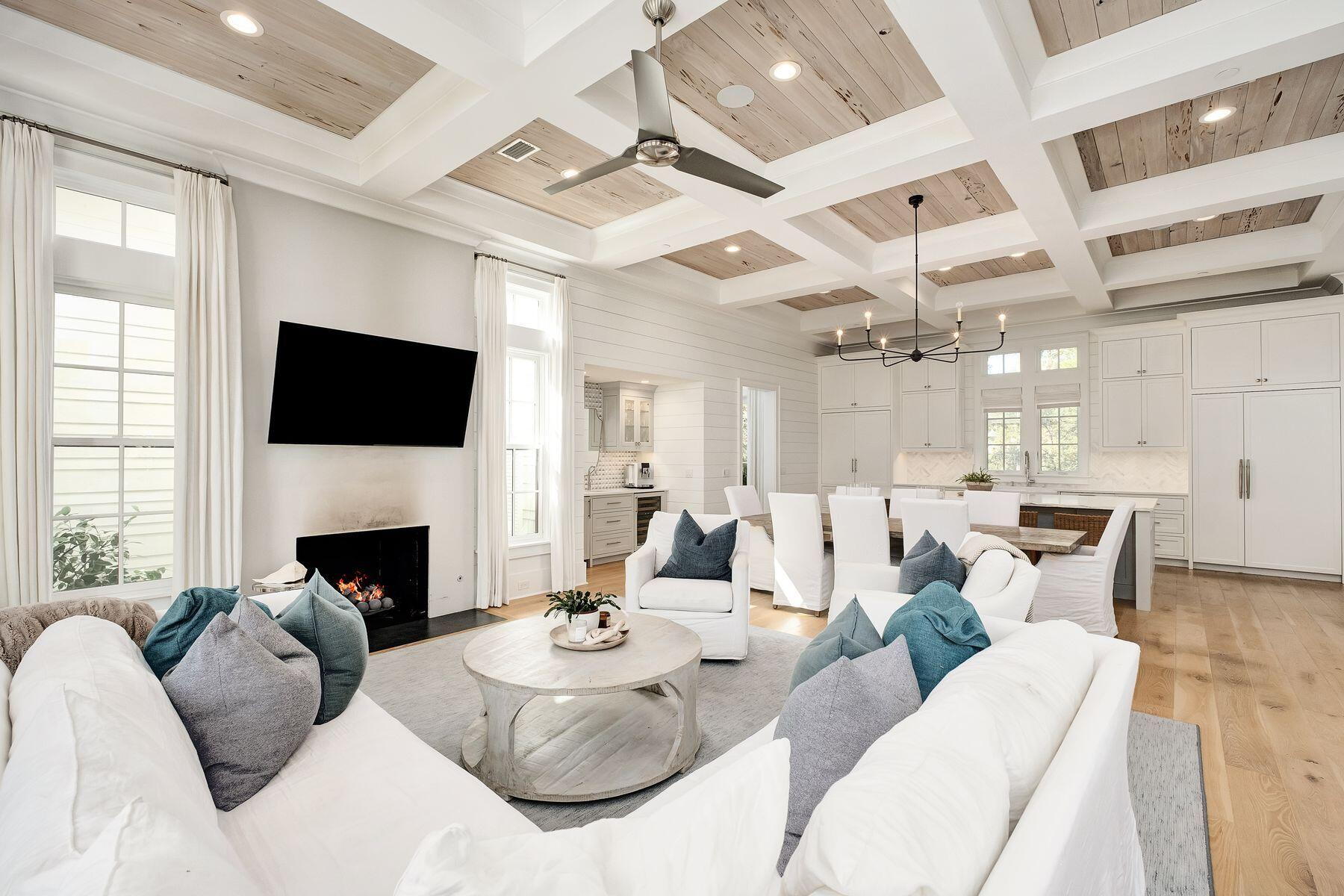 DRAPER LAKE COASTAL VILLAGE - Residential