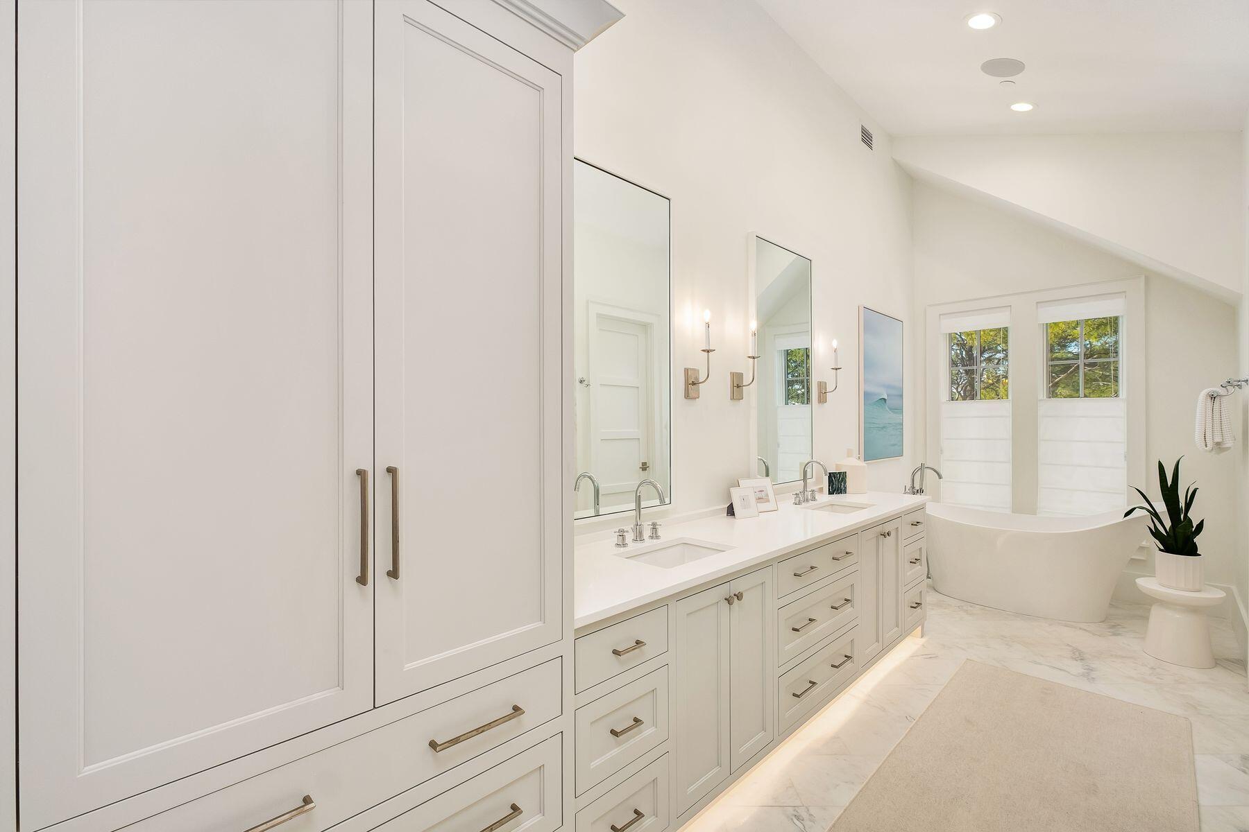 DRAPER LAKE COASTAL VILLAGE - Residential