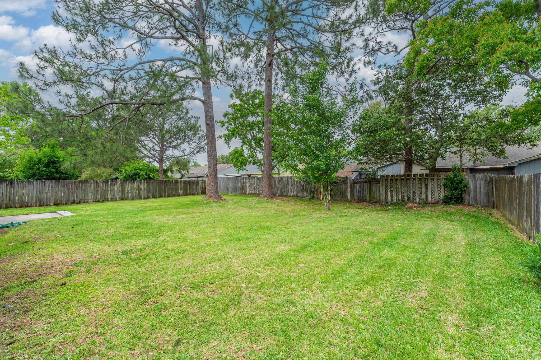 PINE MEADOWS 3RD ADDN - Residential