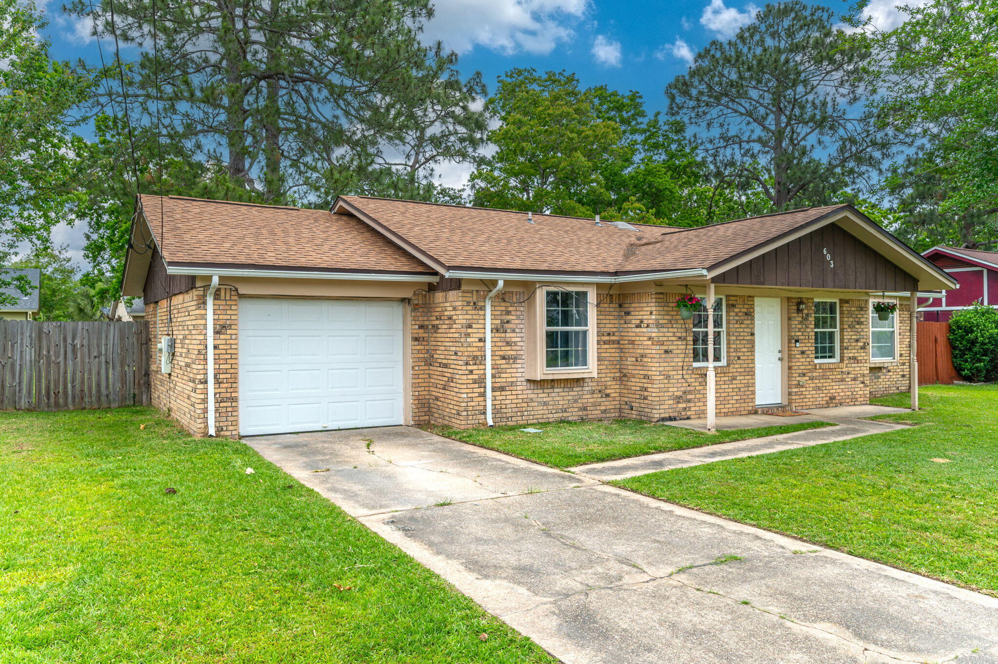 PINE MEADOWS 3RD ADDN - Residential