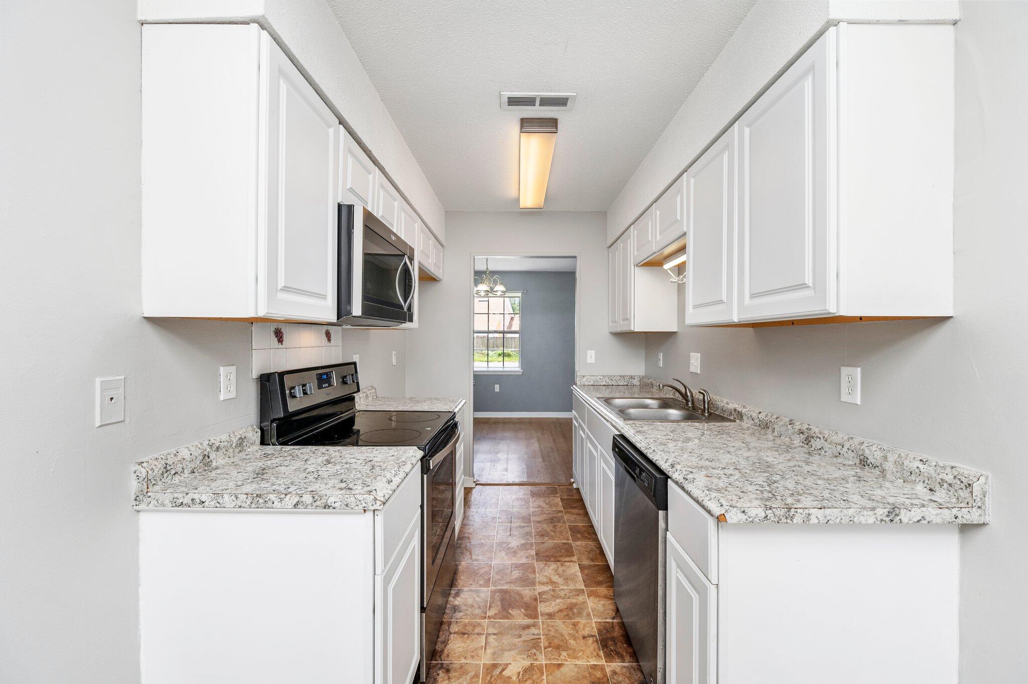 PINE MEADOWS 3RD ADDN - Residential