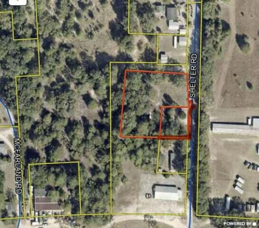 These two parcels being sold together located just East of town equaling 1.27 acres offers a unique opportunity. The property offers 2 existing mobile homes that hold no value but one is currently occupied. Property currently has city water and sewer connections already in place. Mature oak trees, paved road frontage on a dead-end street.  Perfect for investors or builders looking to maximize potential in a growing area.